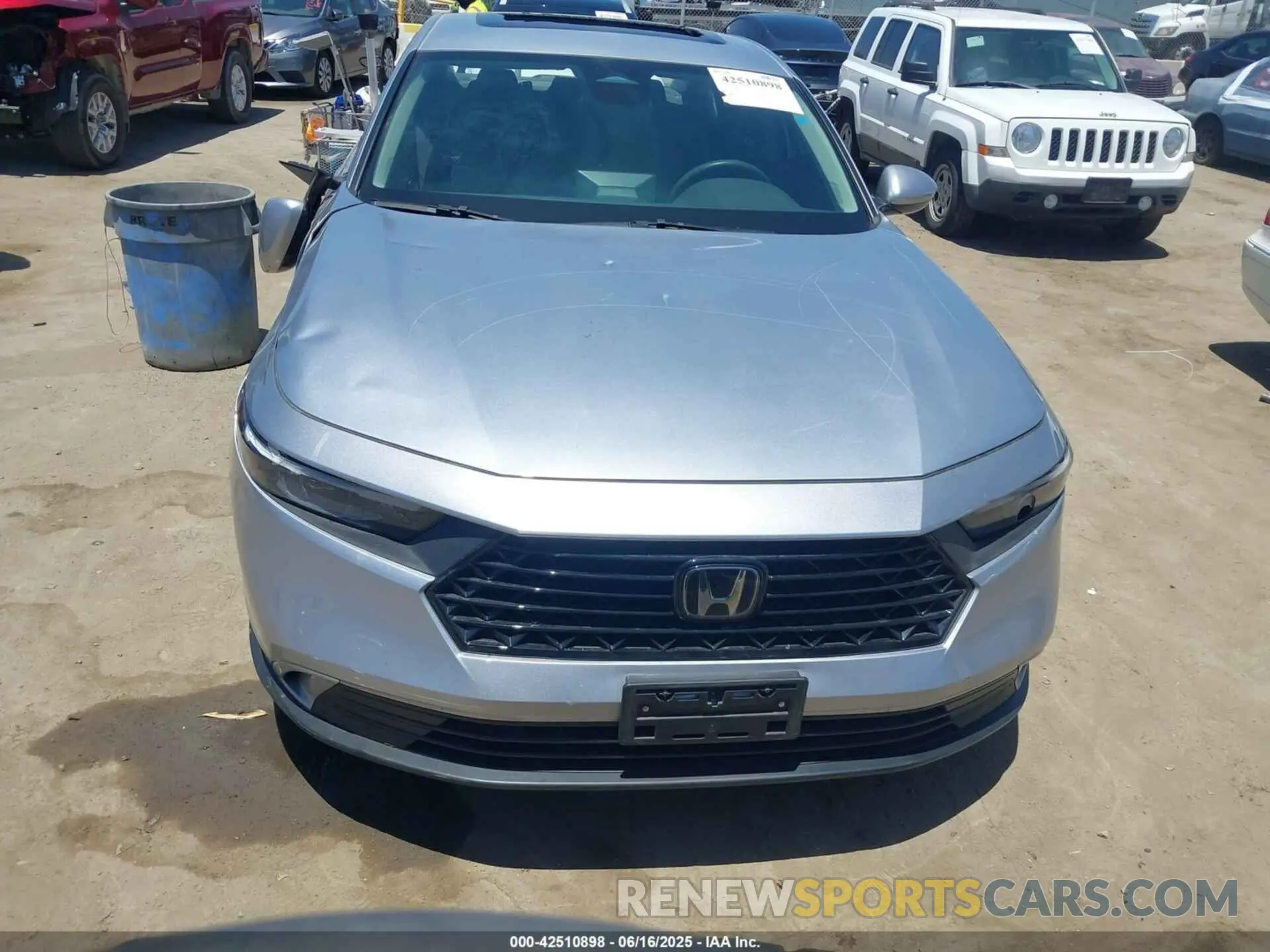 12 fotografías del automóvil dañado 1HGCY1F38RA055253 HONDA ACCORD 2024