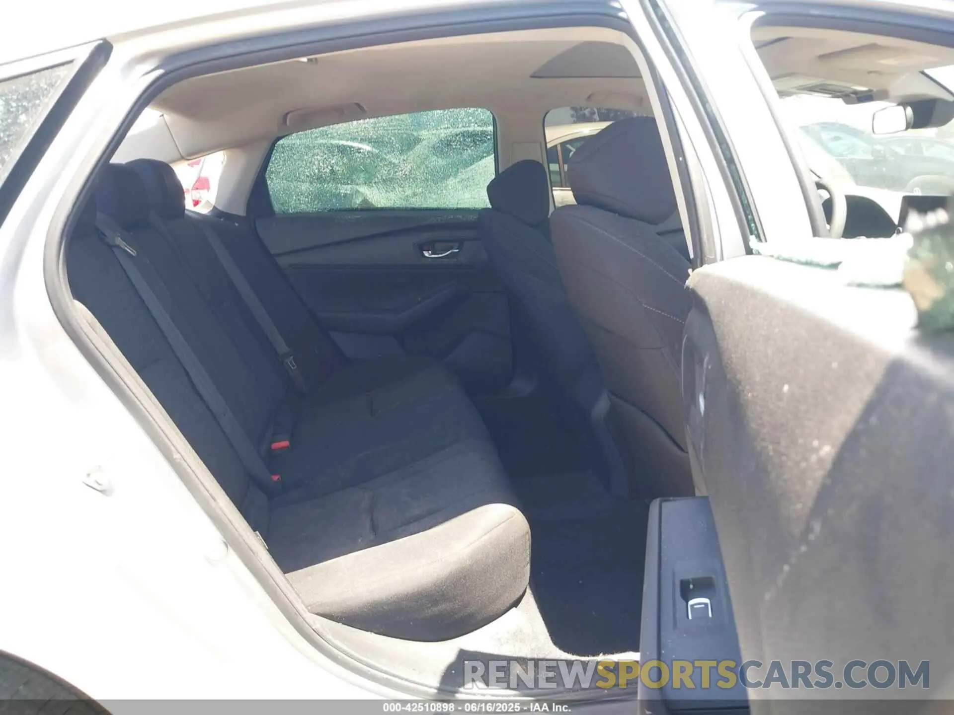 8 fotografías del automóvil dañado 1HGCY1F38RA055253 HONDA ACCORD 2024