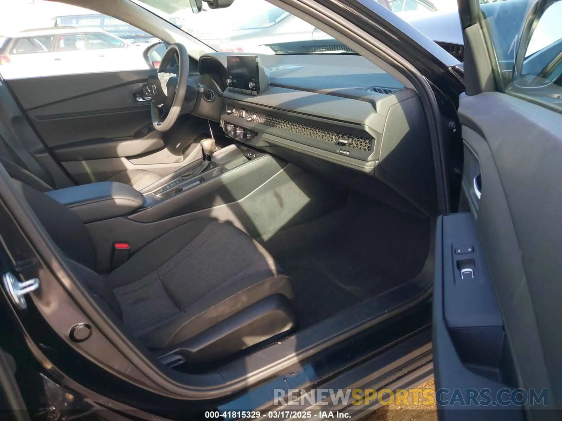 5 fotografías del automóvil dañado 1HGCY1F38RA082212 HONDA ACCORD 2024