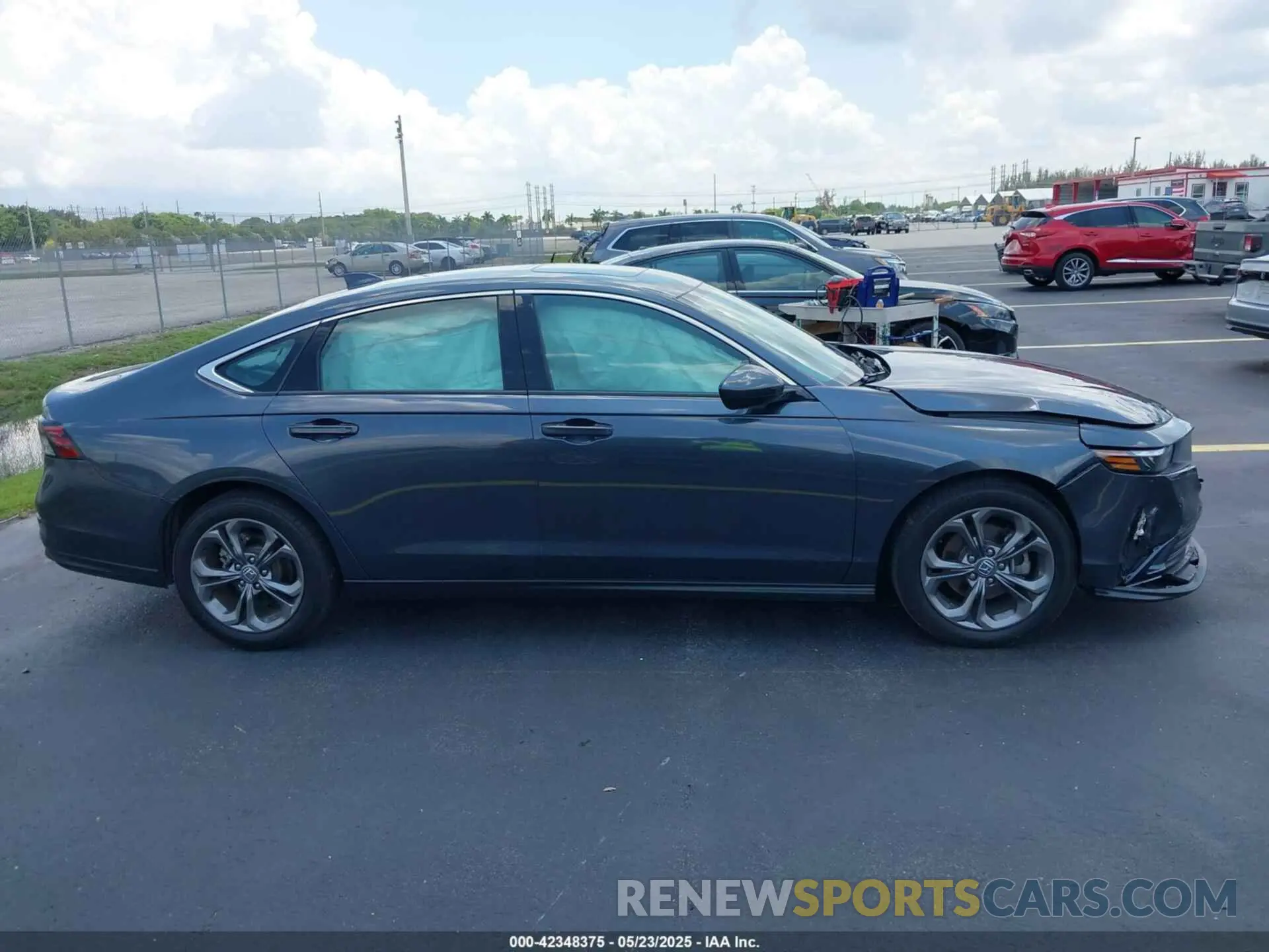 13 fotografías del automóvil dañado 1HGCY1F39RA006787 HONDA ACCORD 2024