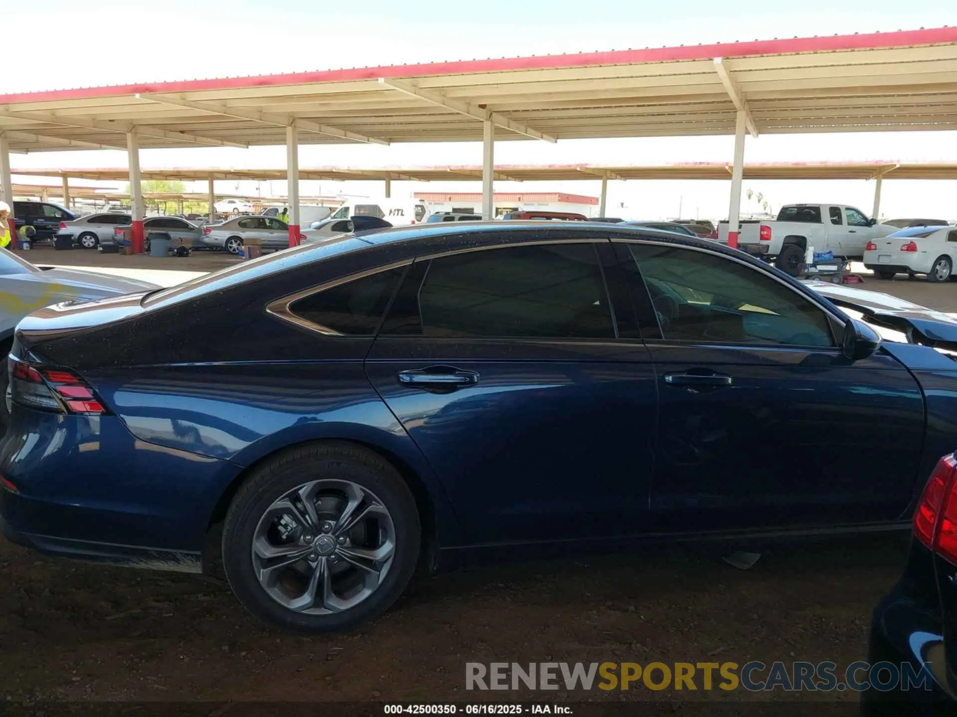 14 fotografías del automóvil dañado 1HGCY1F39RA050126 HONDA ACCORD 2024