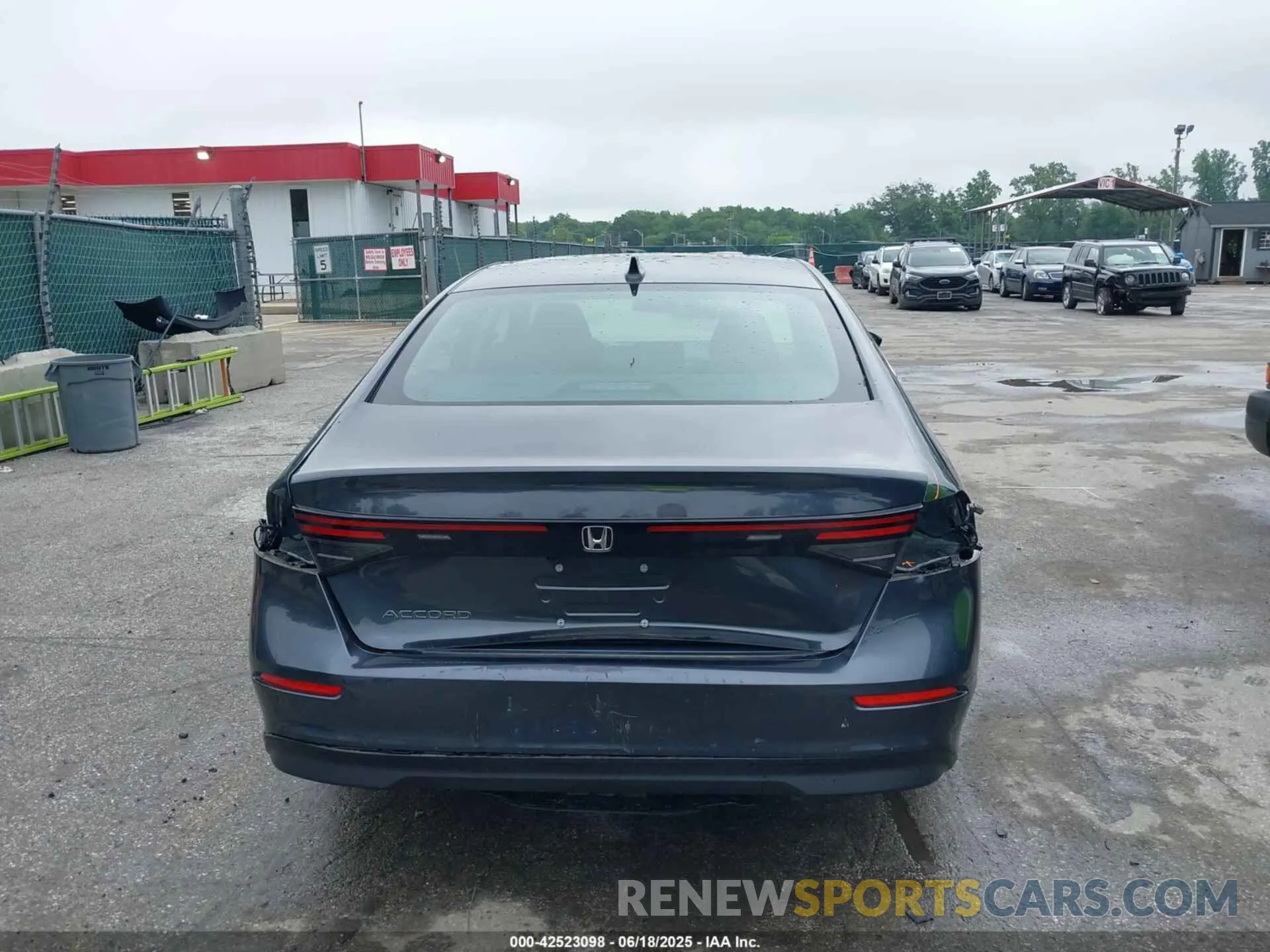 17 fotografías del automóvil dañado 1HGCY1F39RA076404 HONDA ACCORD 2024