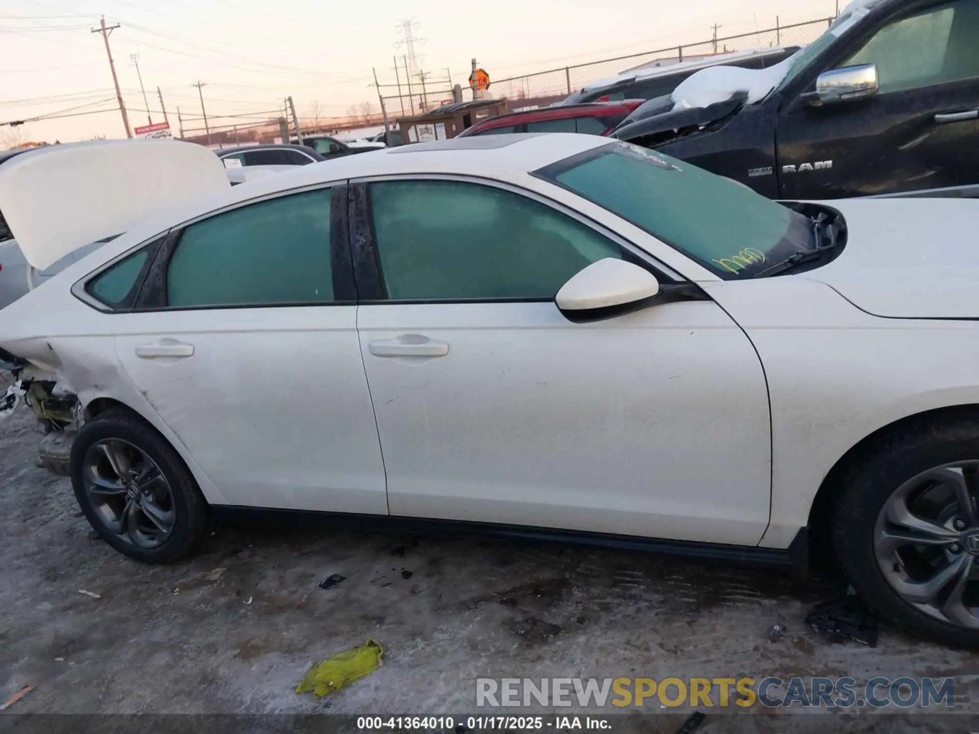 13 fotografías del automóvil dañado 1HGCY1F3XRA066707 HONDA ACCORD 2024