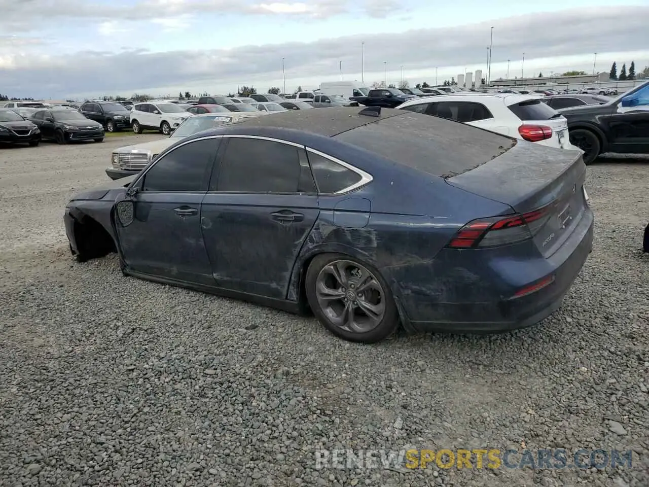 2 fotografías del automóvil dañado 1HGCY1F3XRA089582 HONDA ACCORD 2024