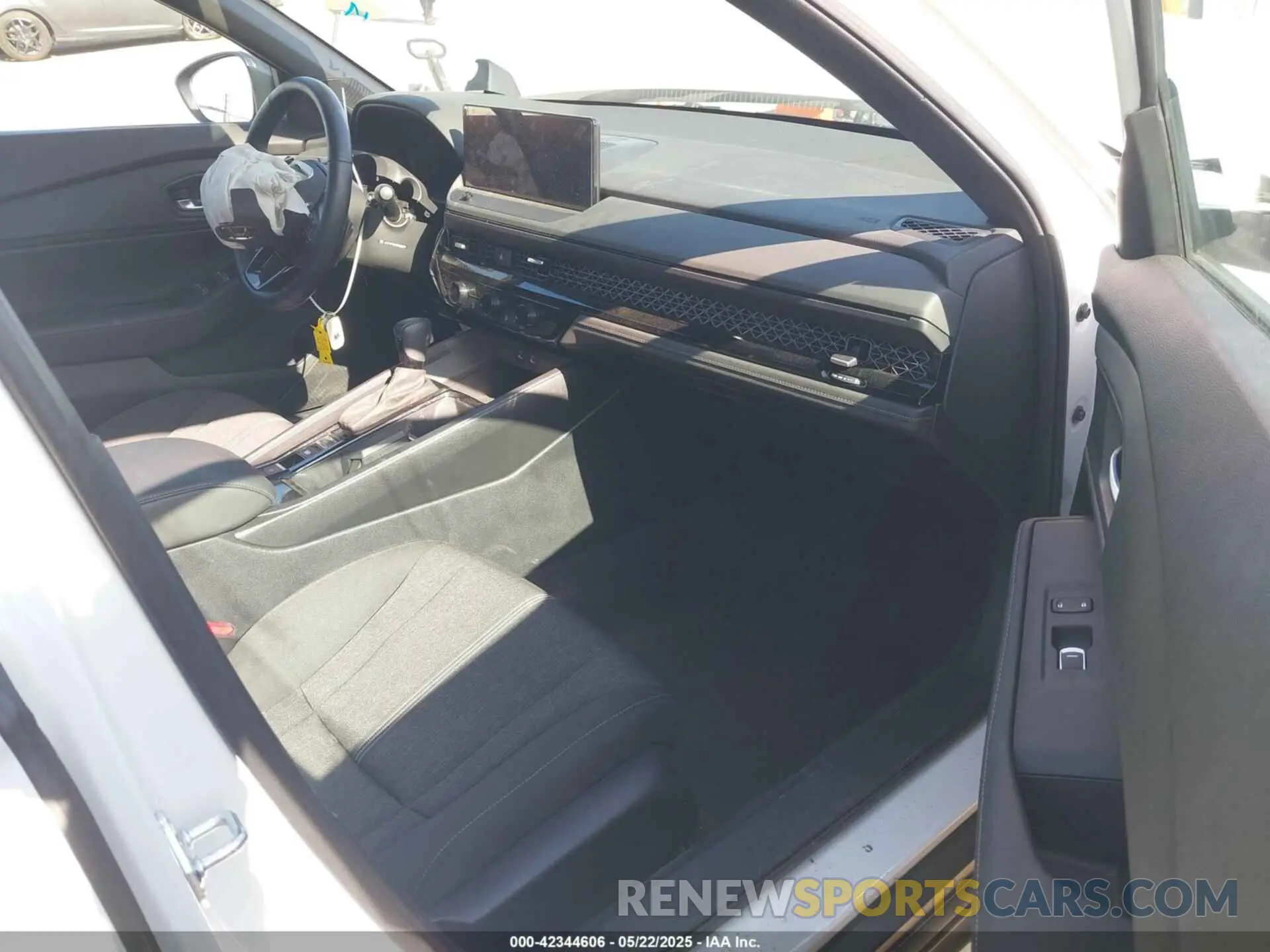 5 fotografías del automóvil dañado 1HGCY2F50RA003901 HONDA ACCORD 2024