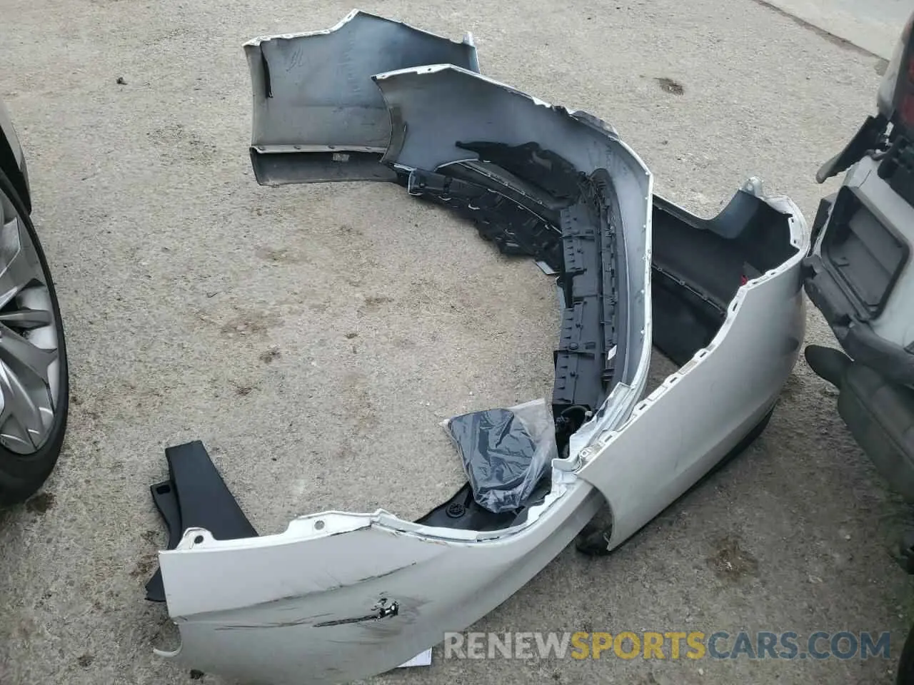12 fotografías del automóvil dañado 1HGCY2F50RA022061 HONDA ACCORD 2024