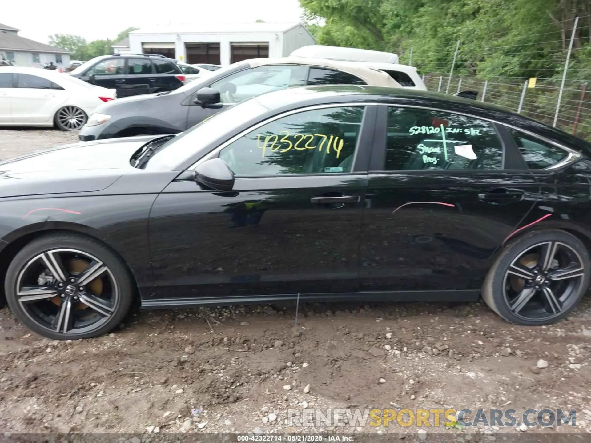 14 fotografías del automóvil dañado 1HGCY2F51RA004104 HONDA ACCORD 2024