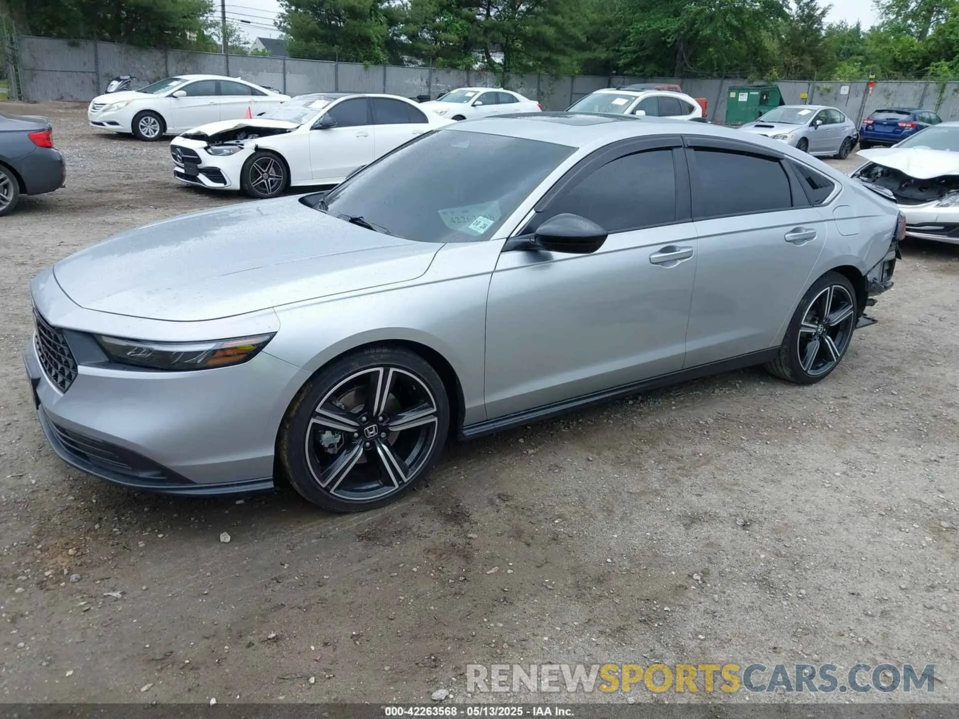 2 fotografías del automóvil dañado 1HGCY2F51RA007441 HONDA ACCORD 2024