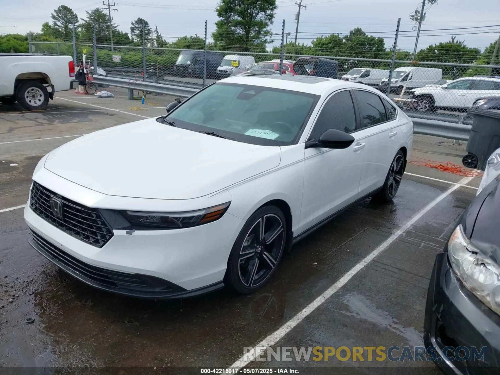 2 fotografías del automóvil dañado 1HGCY2F51RA029326 HONDA ACCORD 2024