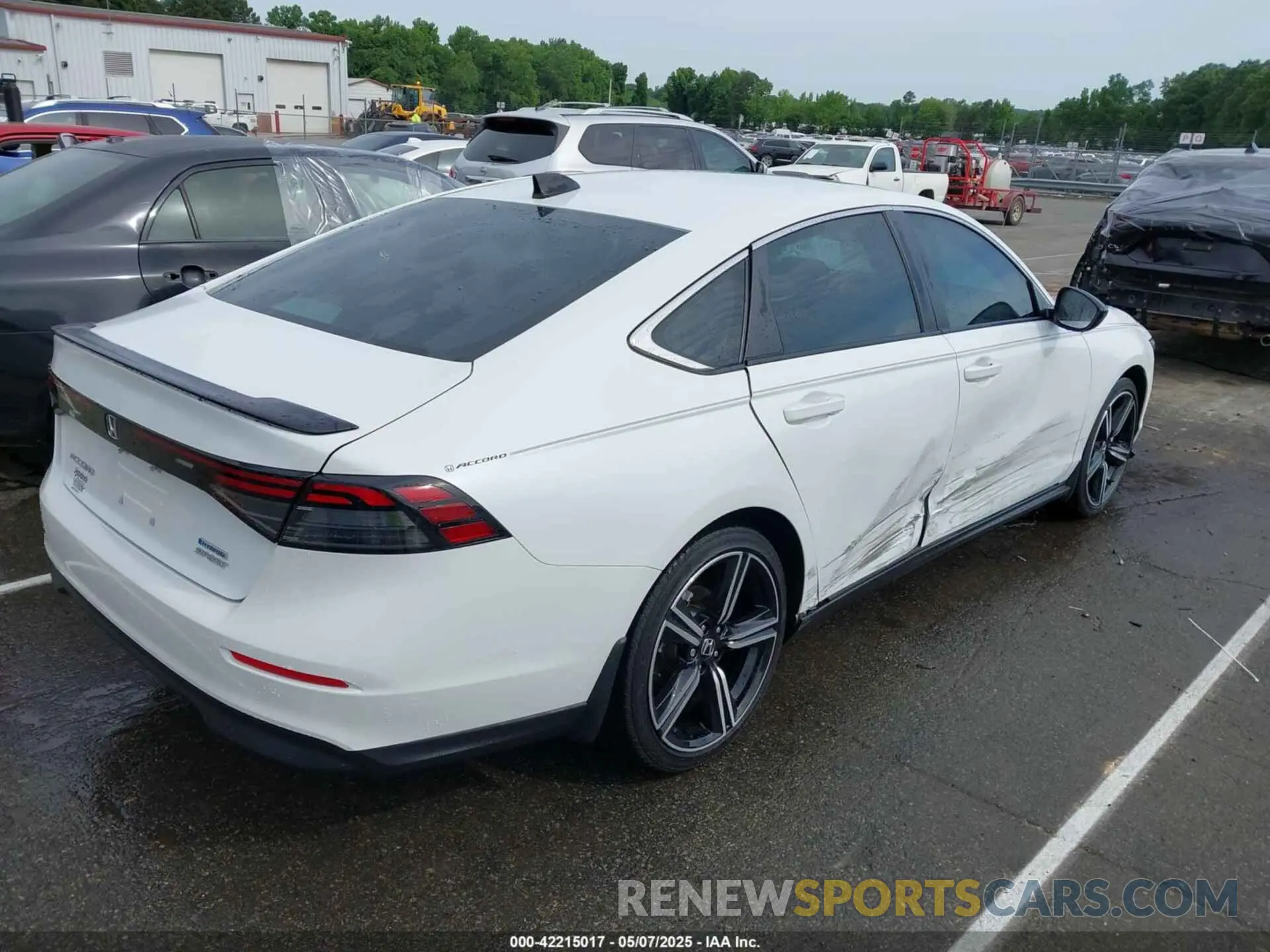 4 fotografías del automóvil dañado 1HGCY2F51RA029326 HONDA ACCORD 2024