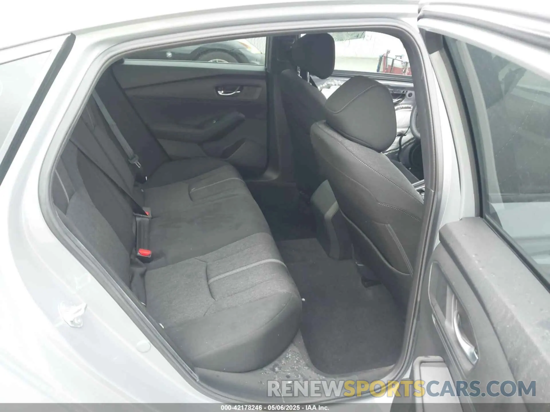 8 fotografías del automóvil dañado 1HGCY2F51RA058292 HONDA ACCORD 2024