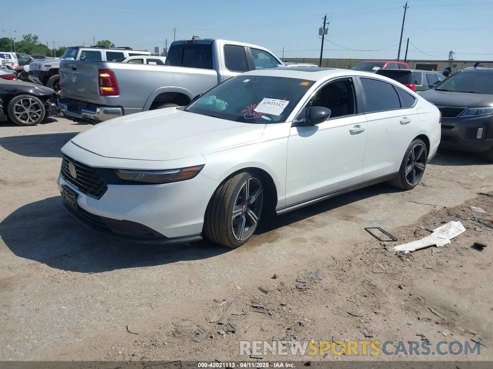 2 fotografías del automóvil dañado 1HGCY2F51RA064318 HONDA ACCORD 2024