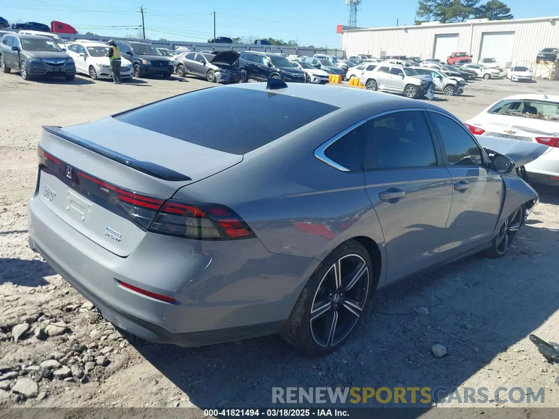 4 fotografías del automóvil dañado 1HGCY2F52RA007271 HONDA ACCORD 2024