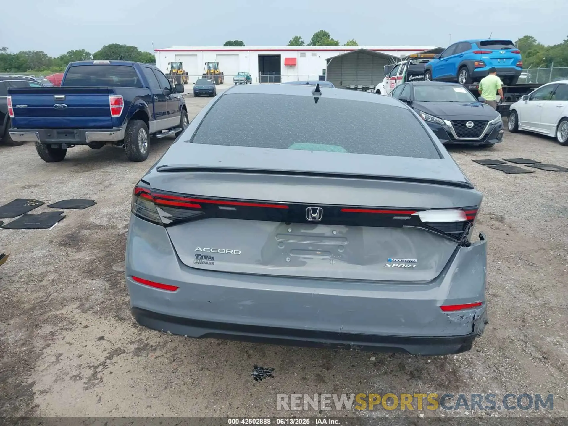 16 fotografías del automóvil dañado 1HGCY2F54RA067536 HONDA ACCORD 2024