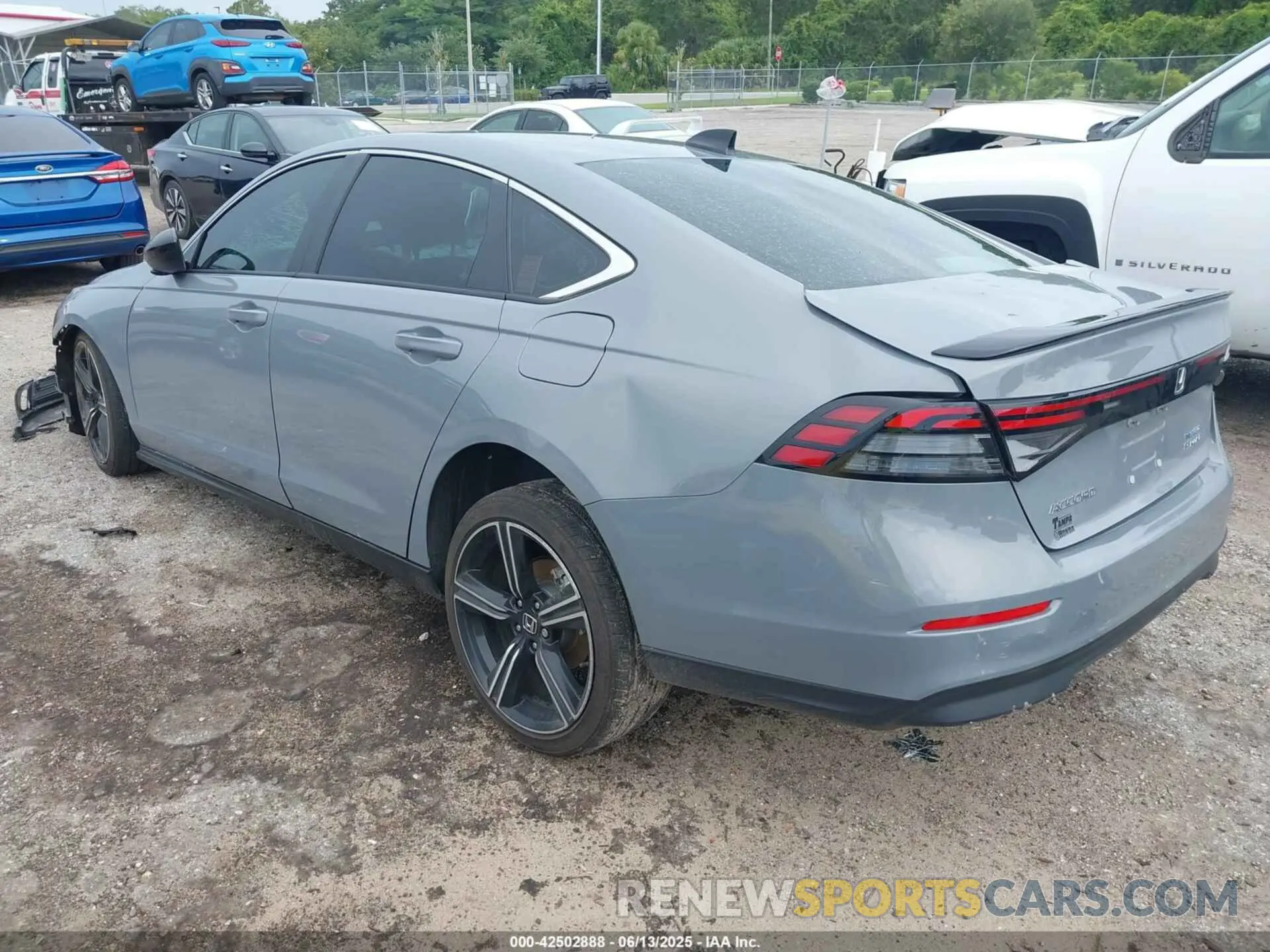 3 fotografías del automóvil dañado 1HGCY2F54RA067536 HONDA ACCORD 2024