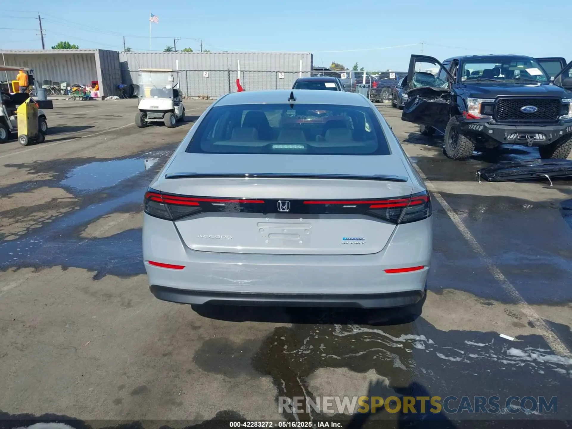 16 fotografías del automóvil dañado 1HGCY2F54RA082912 HONDA ACCORD 2024