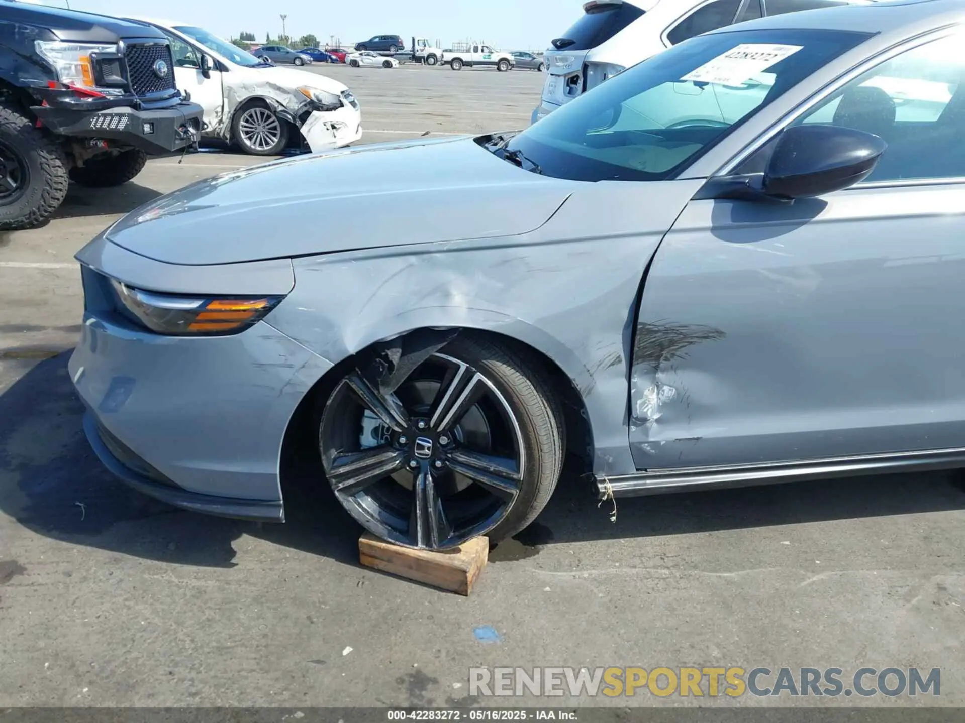 17 fotografías del automóvil dañado 1HGCY2F54RA082912 HONDA ACCORD 2024
