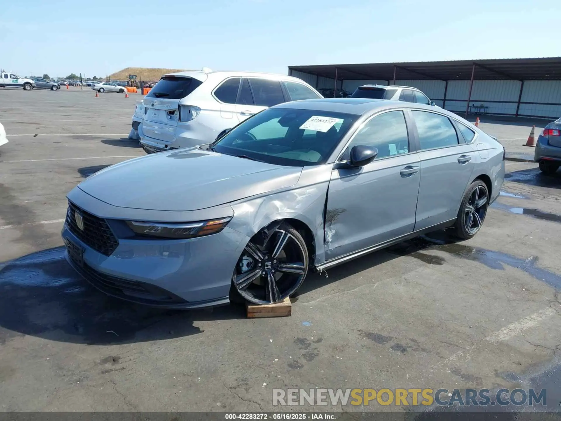 2 fotografías del automóvil dañado 1HGCY2F54RA082912 HONDA ACCORD 2024