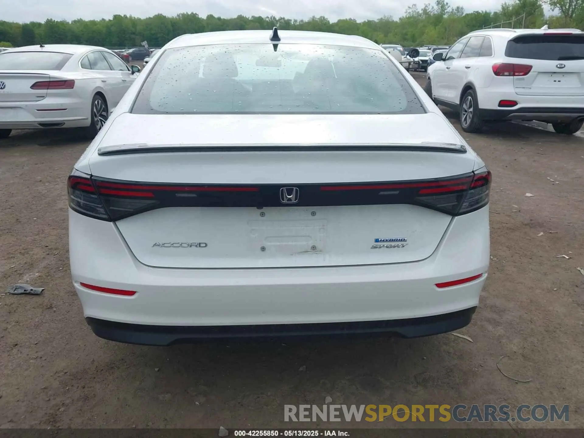 16 fotografías del automóvil dañado 1HGCY2F55RA036067 HONDA ACCORD 2024