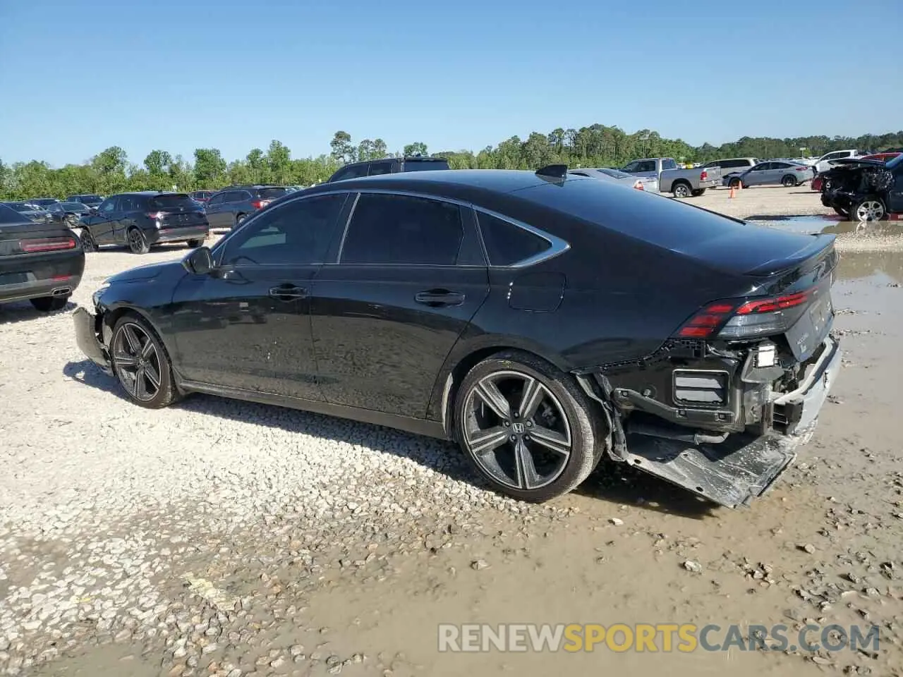2 fotografías del automóvil dañado 1HGCY2F55RA086628 HONDA ACCORD 2024