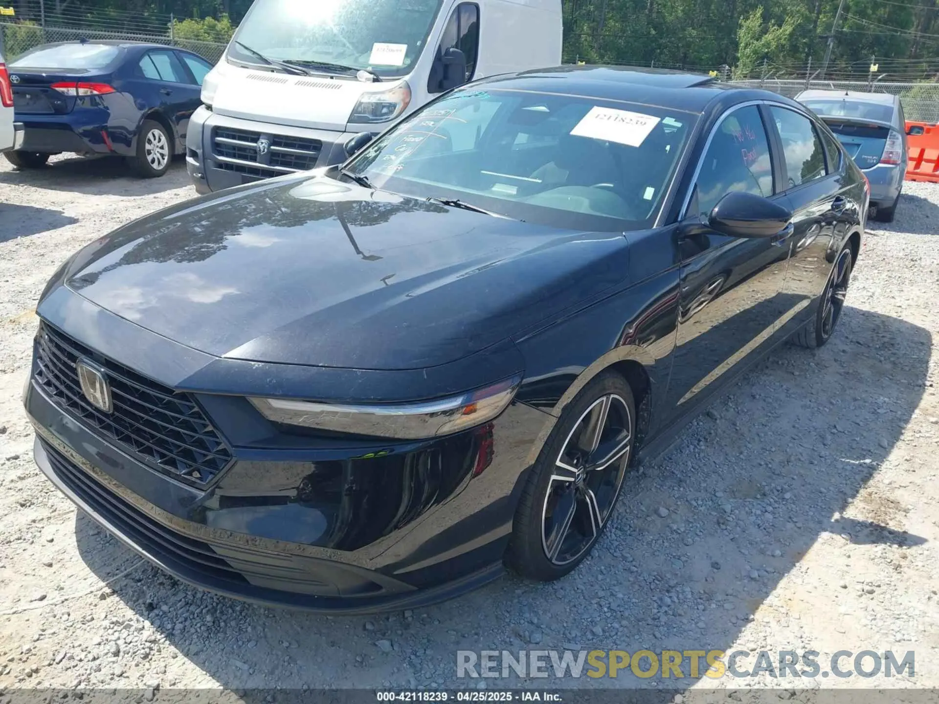2 fotografías del automóvil dañado 1HGCY2F56RA064072 HONDA ACCORD 2024