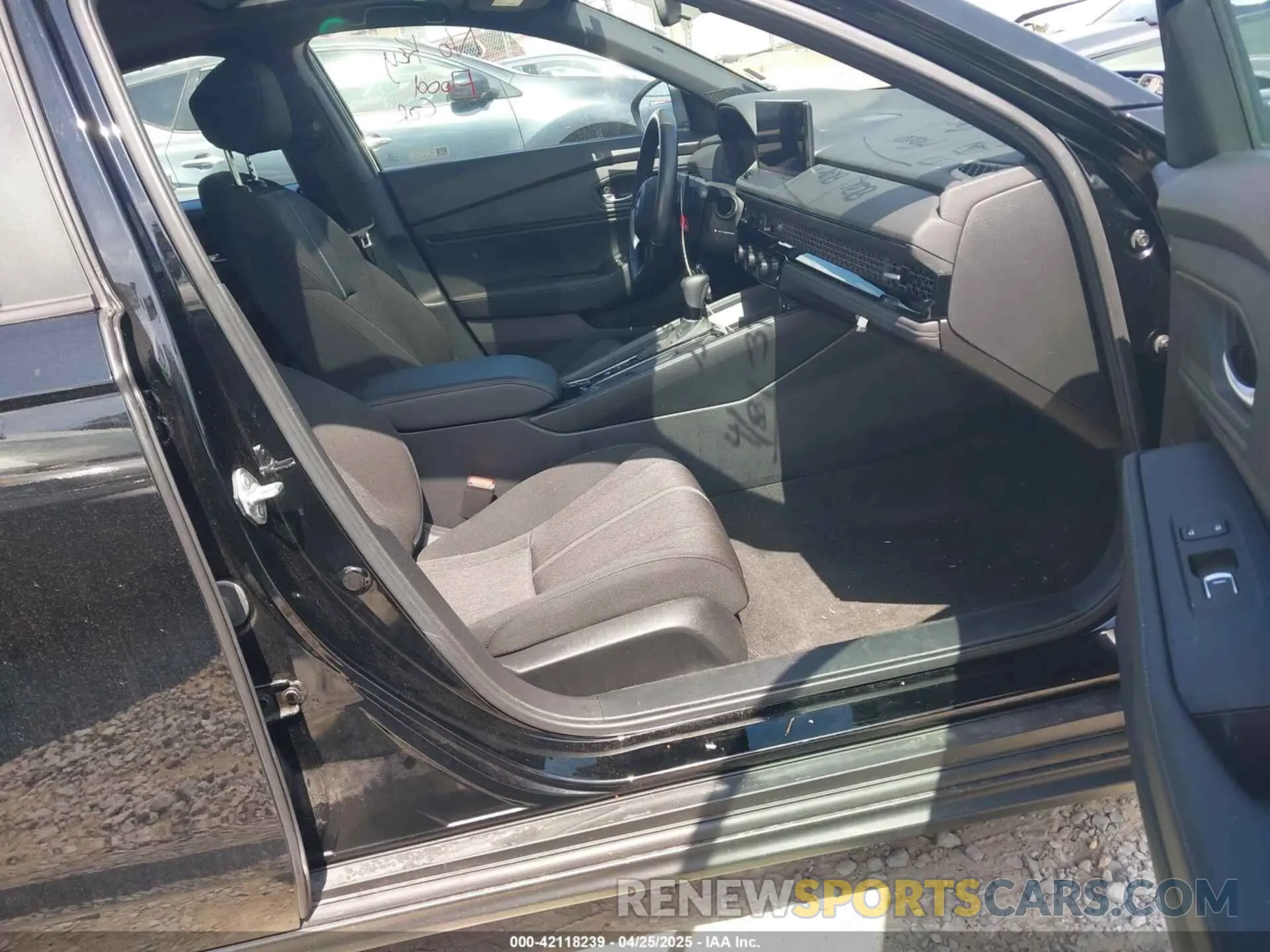 5 fotografías del automóvil dañado 1HGCY2F56RA064072 HONDA ACCORD 2024
