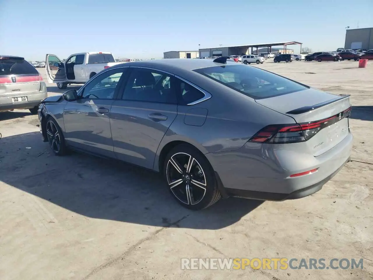 2 fotografías del automóvil dañado 1HGCY2F57RA032313 HONDA ACCORD 2024