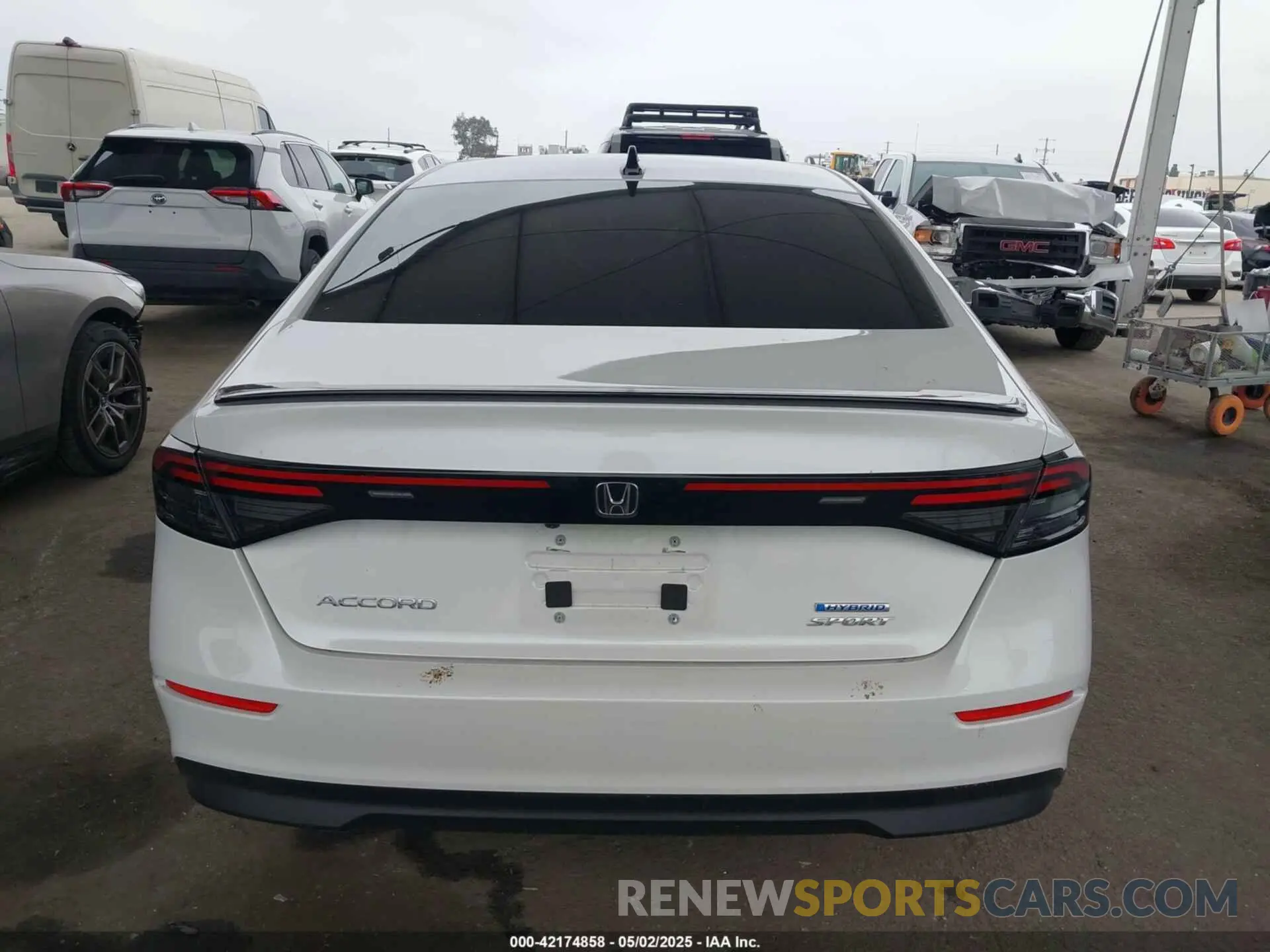 16 fotografías del automóvil dañado 1HGCY2F59RA066740 HONDA ACCORD 2024