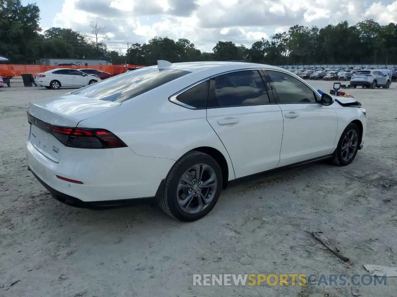 3 fotografías del automóvil dañado 1HGCY2F60RA082477 HONDA ACCORD 2024