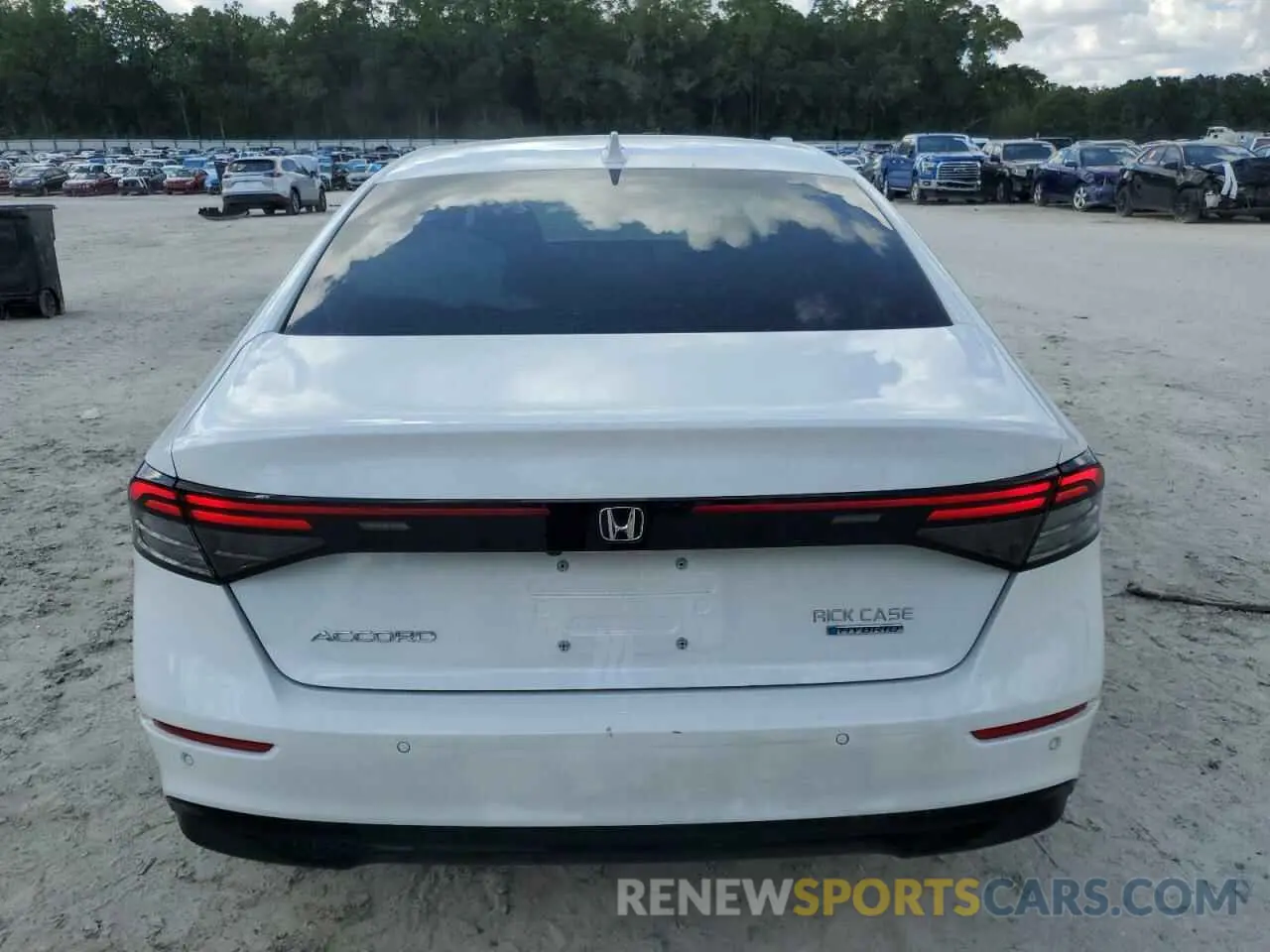 6 fotografías del automóvil dañado 1HGCY2F60RA082477 HONDA ACCORD 2024