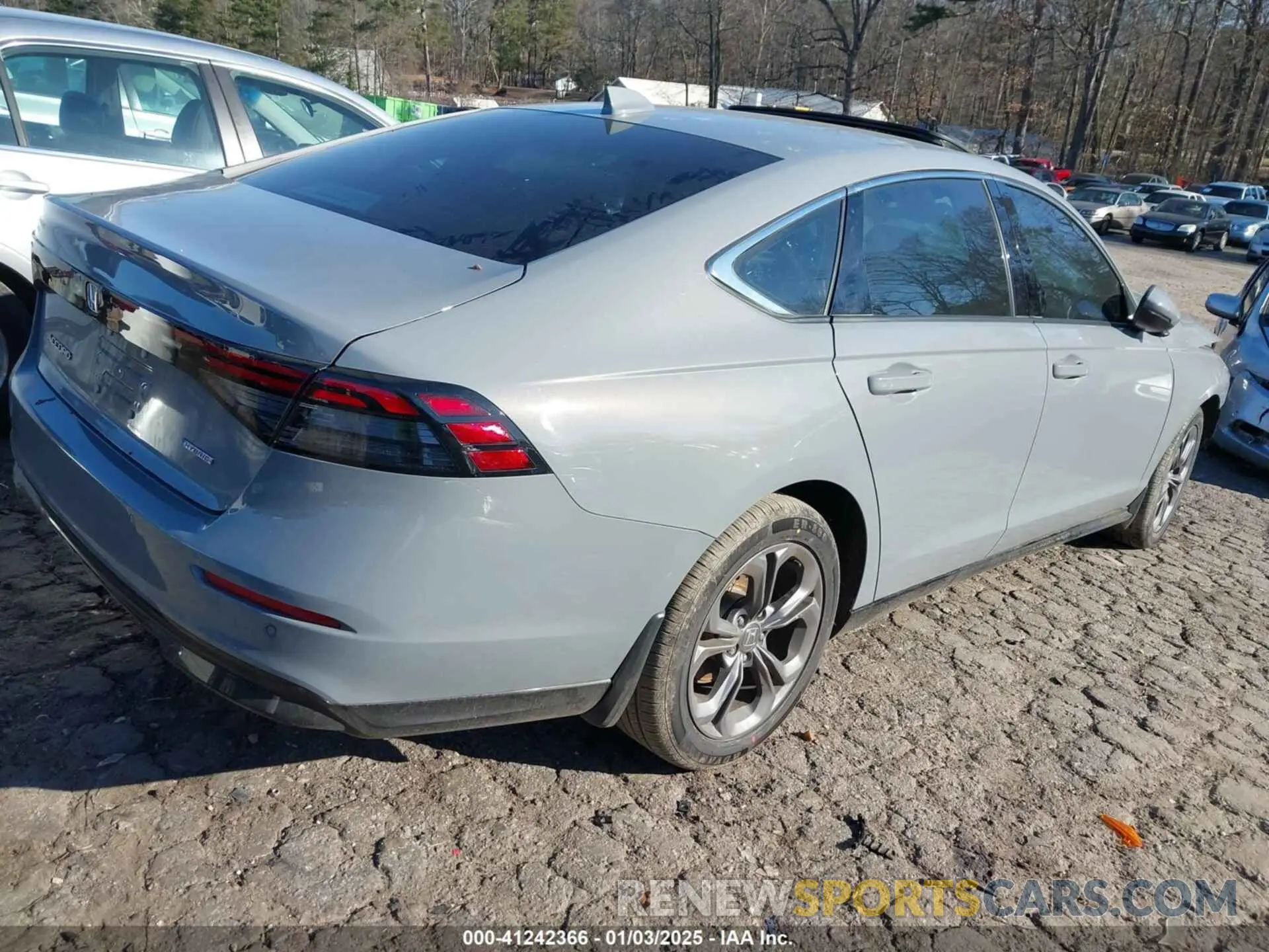 4 fotografías del automóvil dañado 1HGCY2F61RA059354 HONDA ACCORD 2024