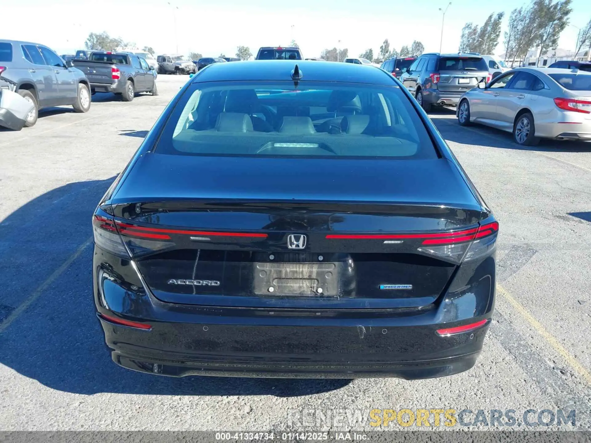 17 fotografías del automóvil dañado 1HGCY2F61RA072167 HONDA ACCORD 2024