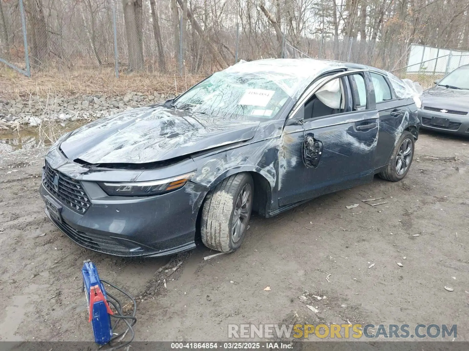 2 fotografías del automóvil dañado 1HGCY2F63RA027845 HONDA ACCORD 2024