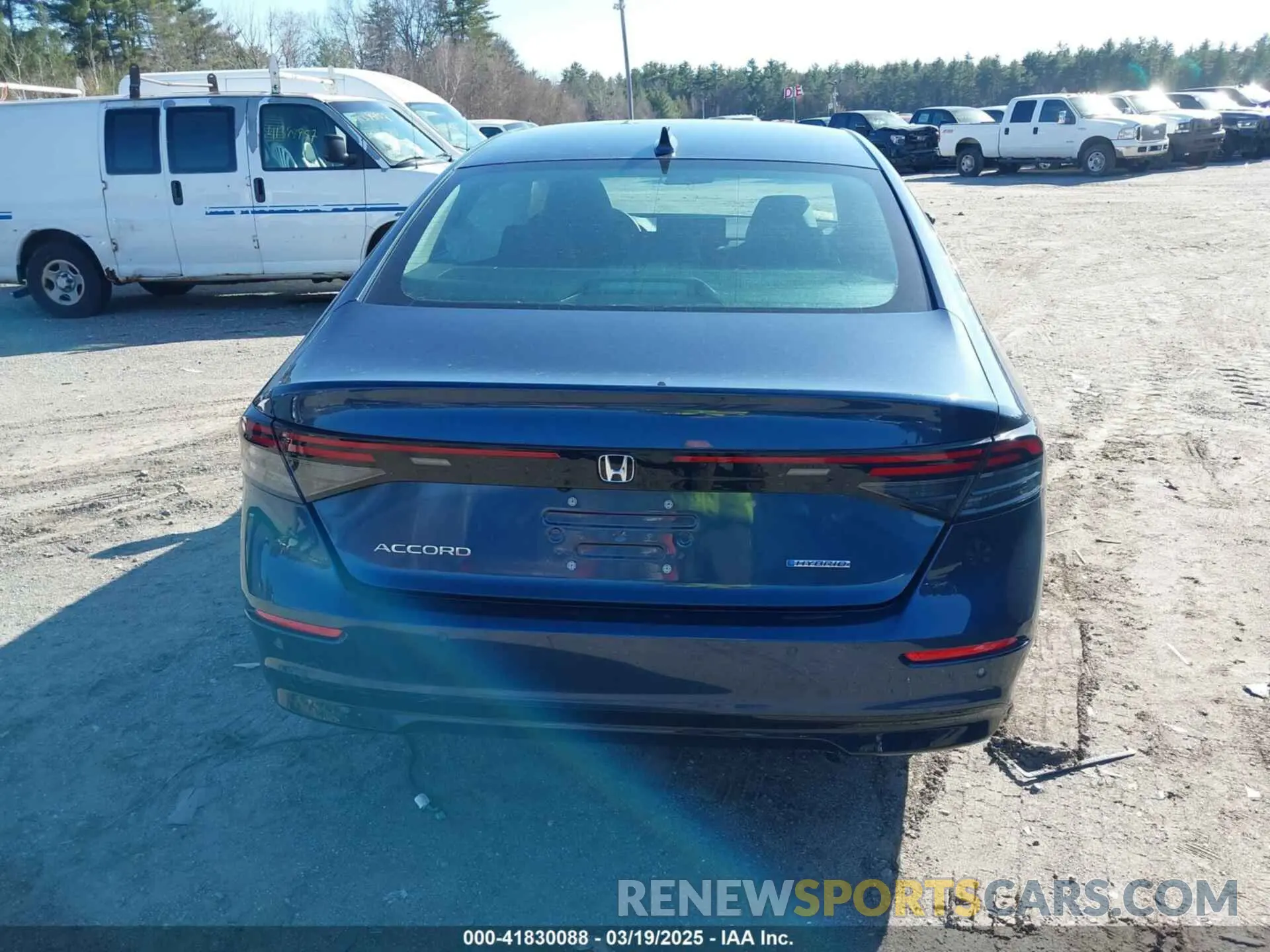 16 fotografías del automóvil dañado 1HGCY2F65RA001327 HONDA ACCORD 2024