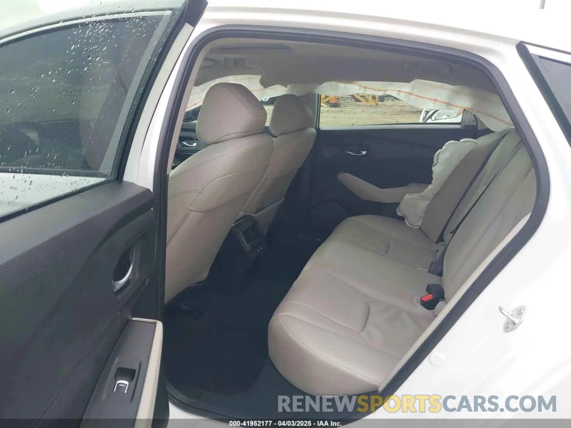 8 fotografías del automóvil dañado 1HGCY2F68RA068763 HONDA ACCORD 2024