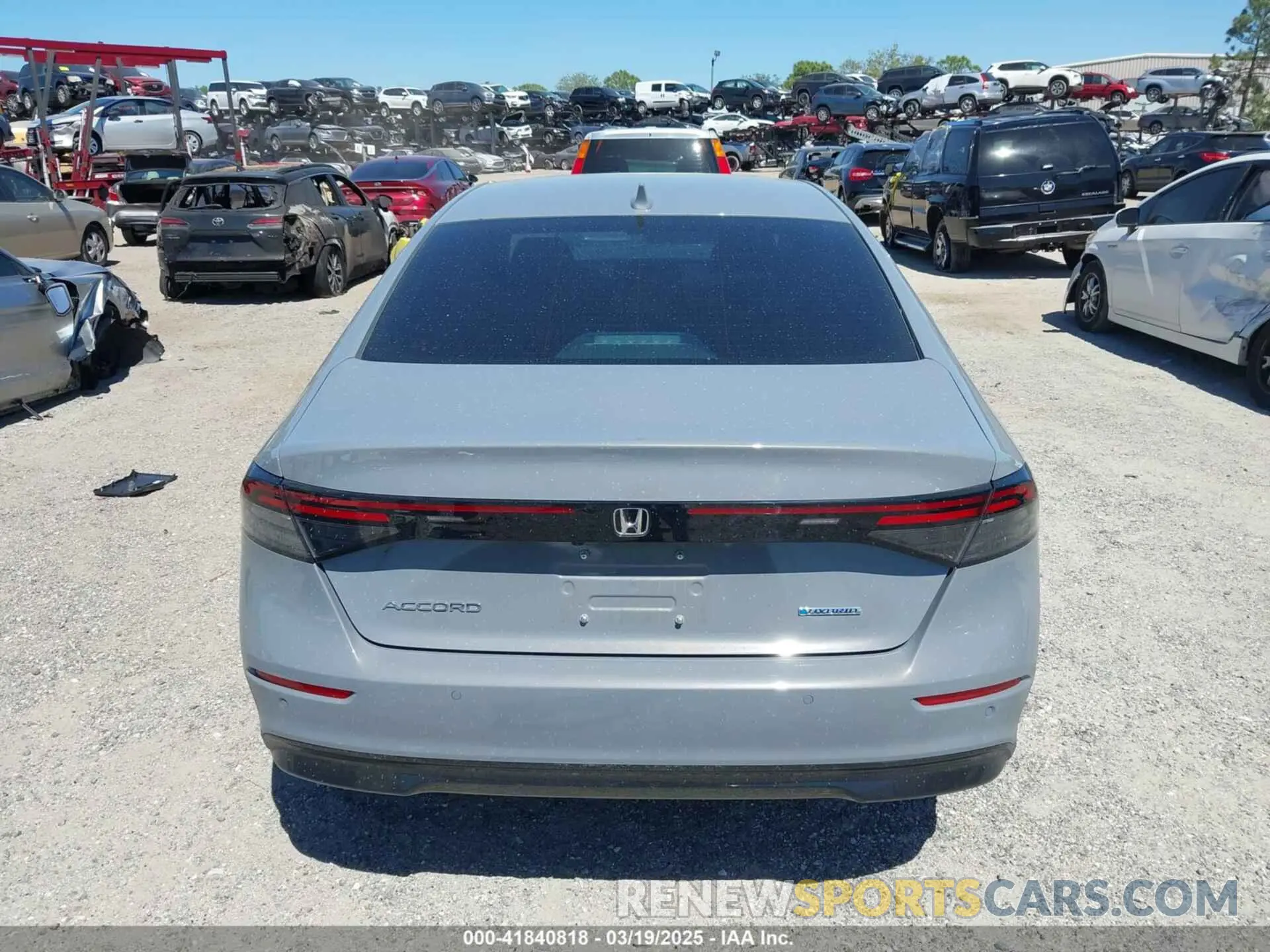 16 fotografías del automóvil dañado 1HGCY2F69RA045945 HONDA ACCORD 2024