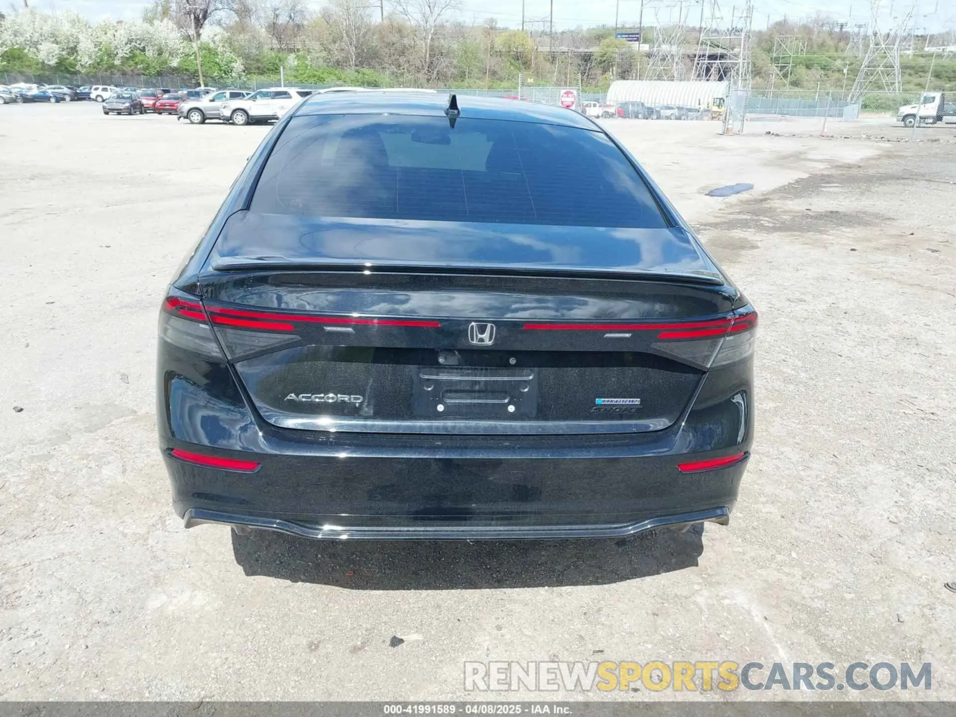 17 fotografías del automóvil dañado 1HGCY2F71RA035175 HONDA ACCORD 2024