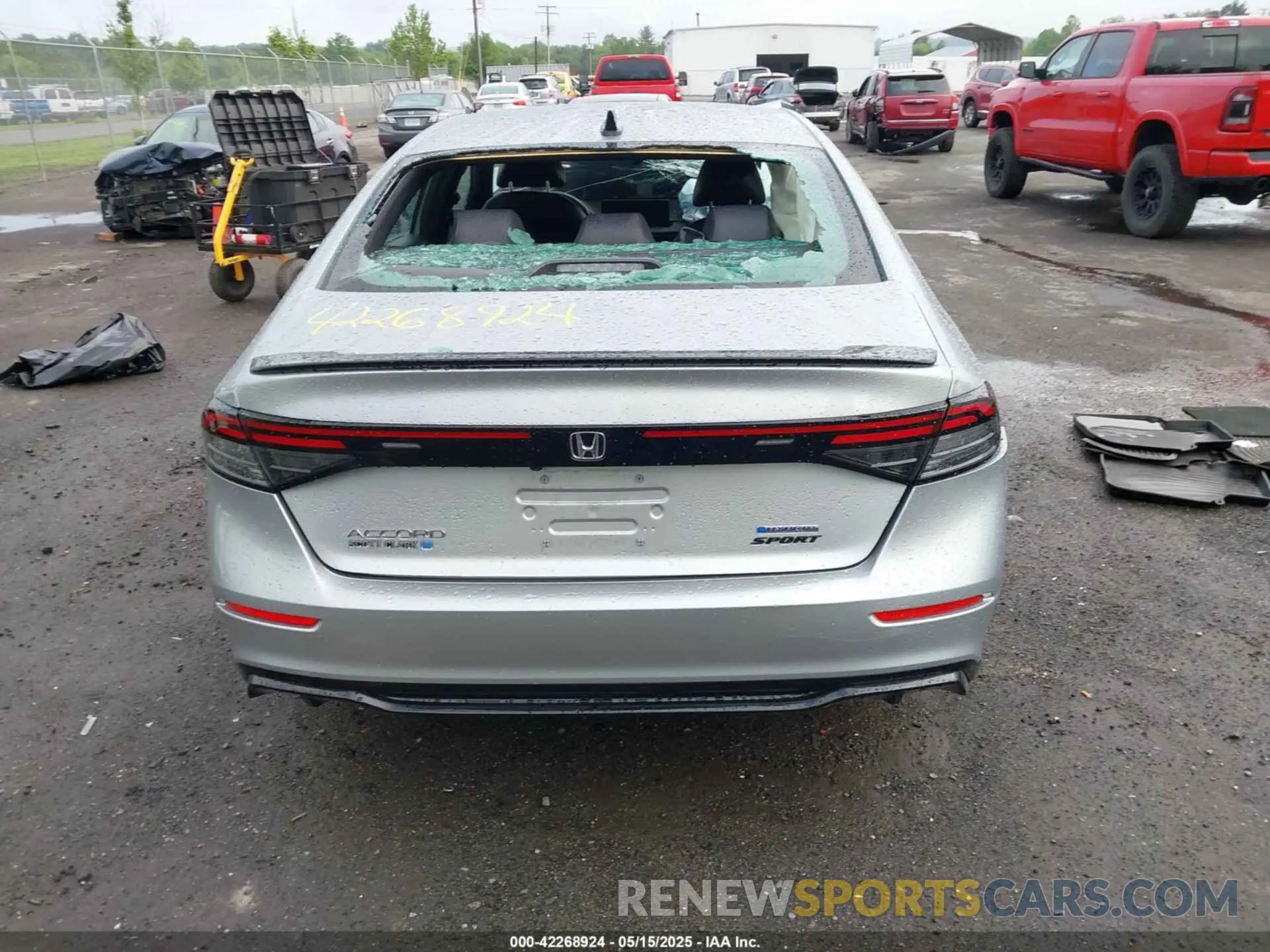 15 fotografías del automóvil dañado 1HGCY2F72RA007322 HONDA ACCORD 2024