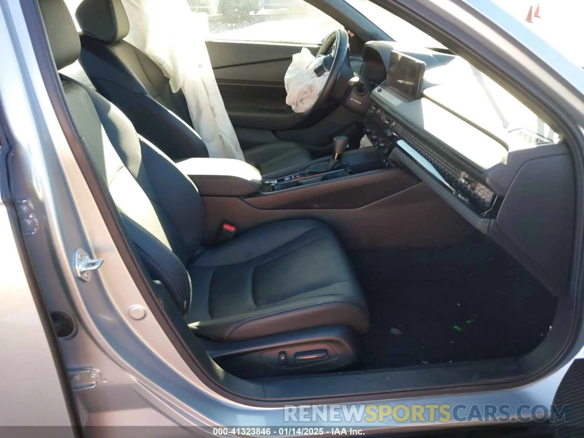5 fotografías del automóvil dañado 1HGCY2F75RA084508 HONDA ACCORD 2024