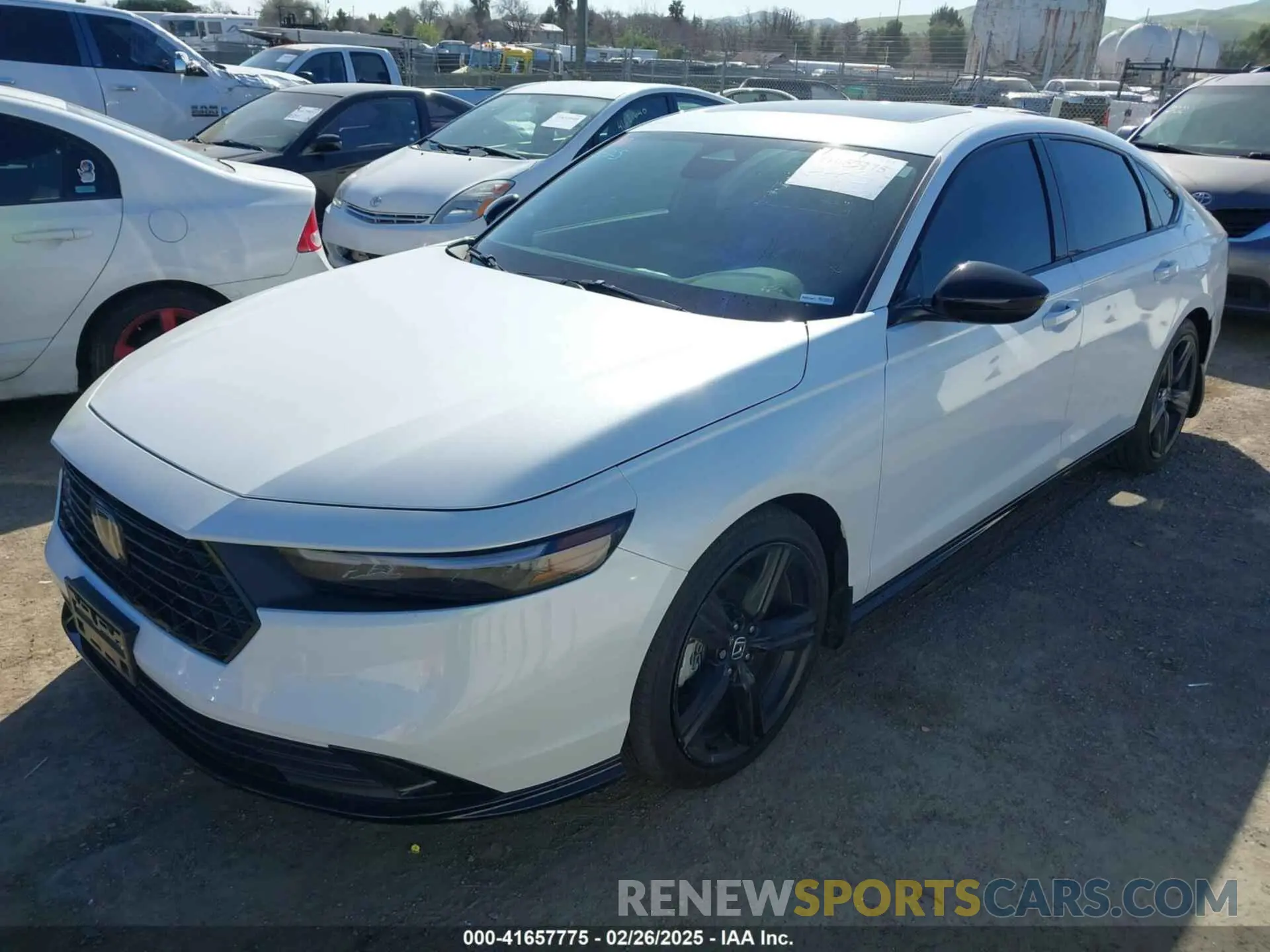 2 fotografías del automóvil dañado 1HGCY2F77RA015805 HONDA ACCORD 2024