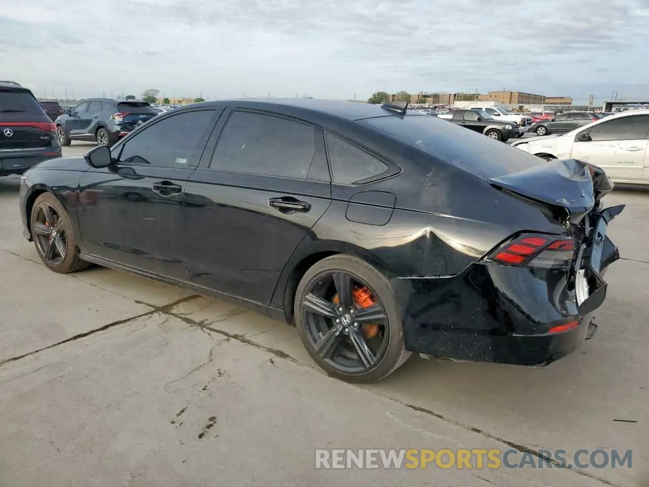 2 fotografías del automóvil dañado 1HGCY2F77RA035701 HONDA ACCORD 2024