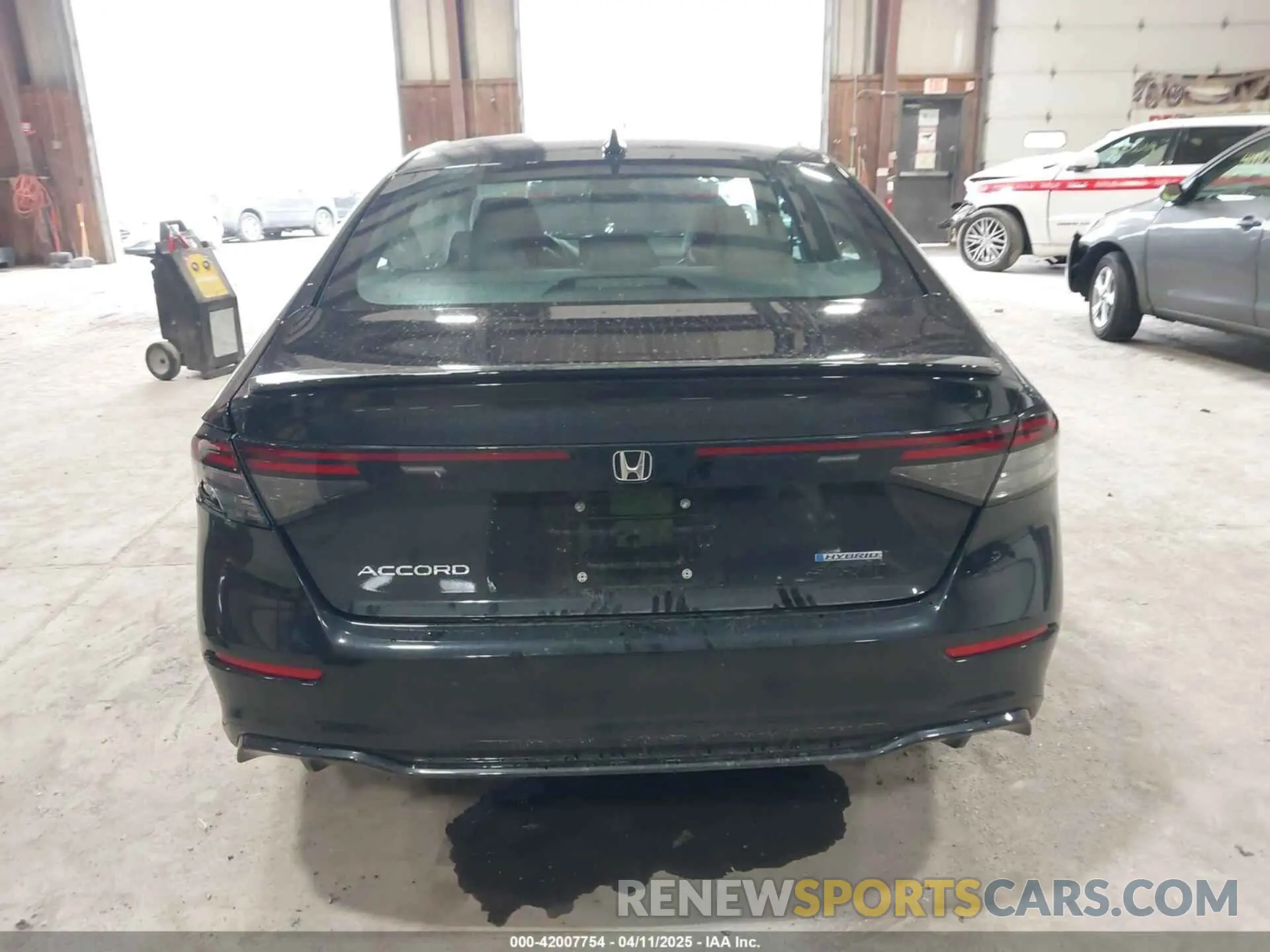 16 fotografías del automóvil dañado 1HGCY2F79RA000562 HONDA ACCORD 2024