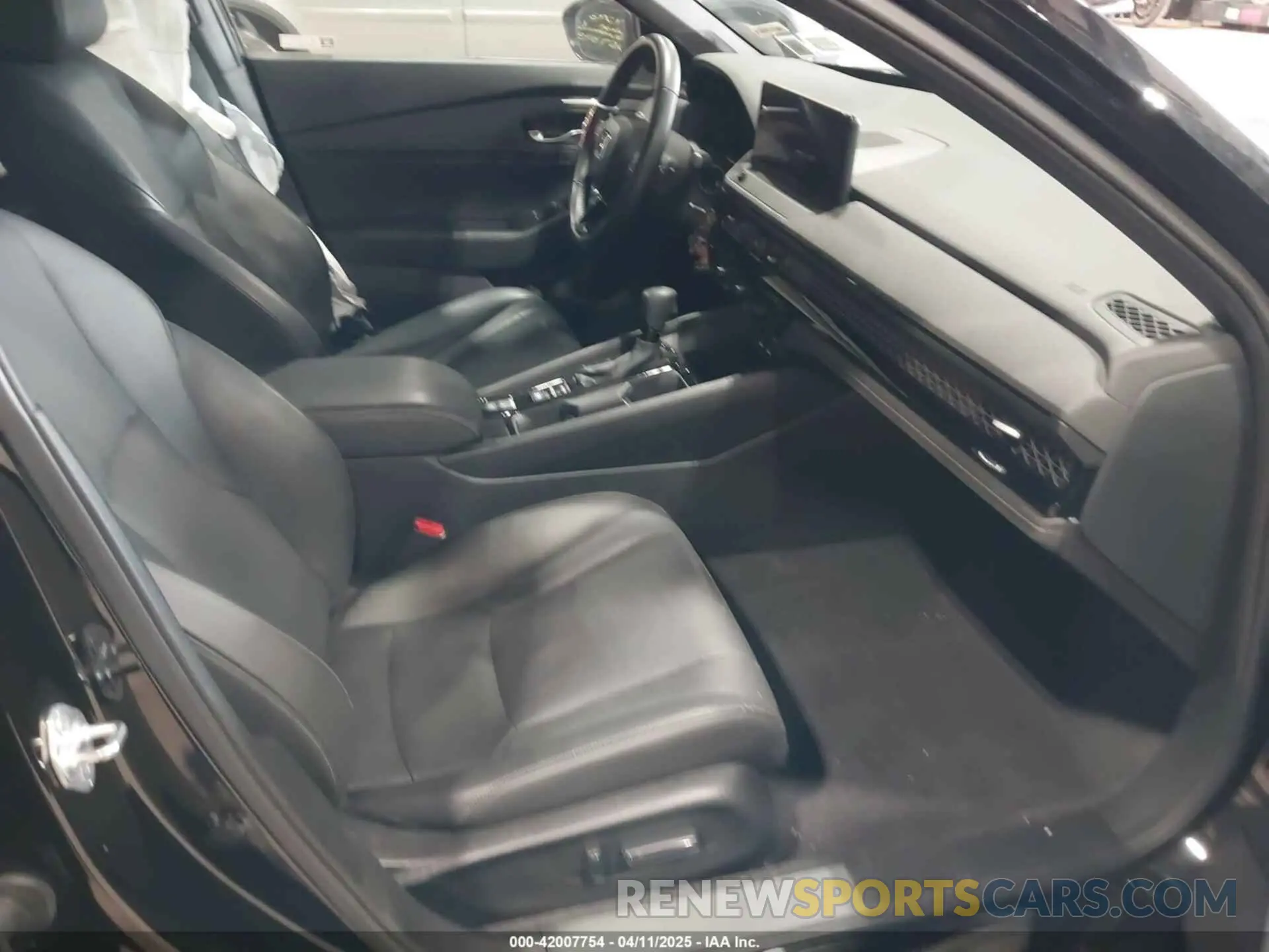 5 fotografías del automóvil dañado 1HGCY2F79RA000562 HONDA ACCORD 2024