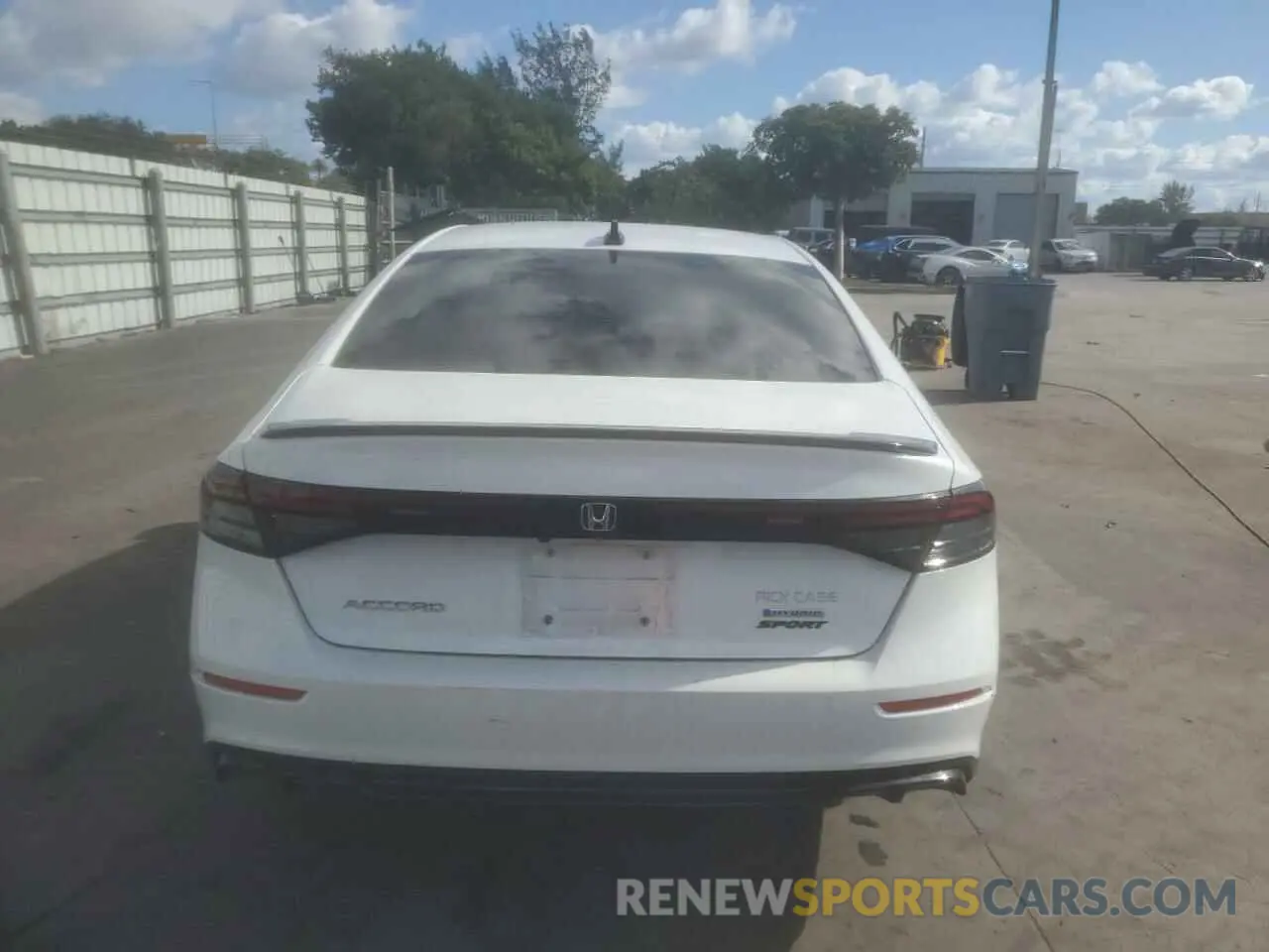 6 fotografías del automóvil dañado 1HGCY2F79RA015840 HONDA ACCORD 2024