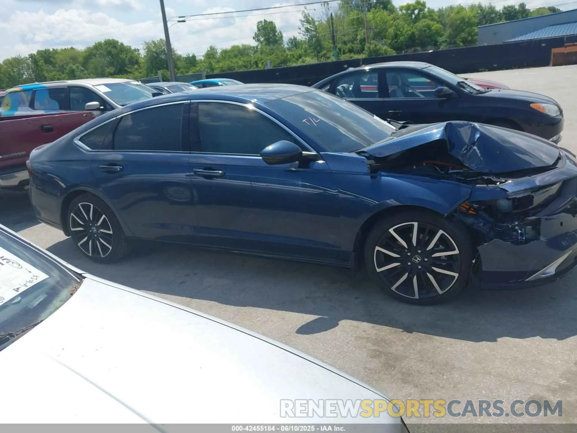 13 fotografías del automóvil dañado 1HGCY2F80RA022328 HONDA ACCORD 2024