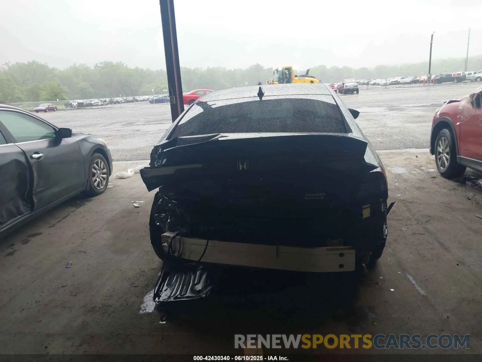 17 fotografías del automóvil dañado 1HGCY2F80RA063400 HONDA ACCORD 2024