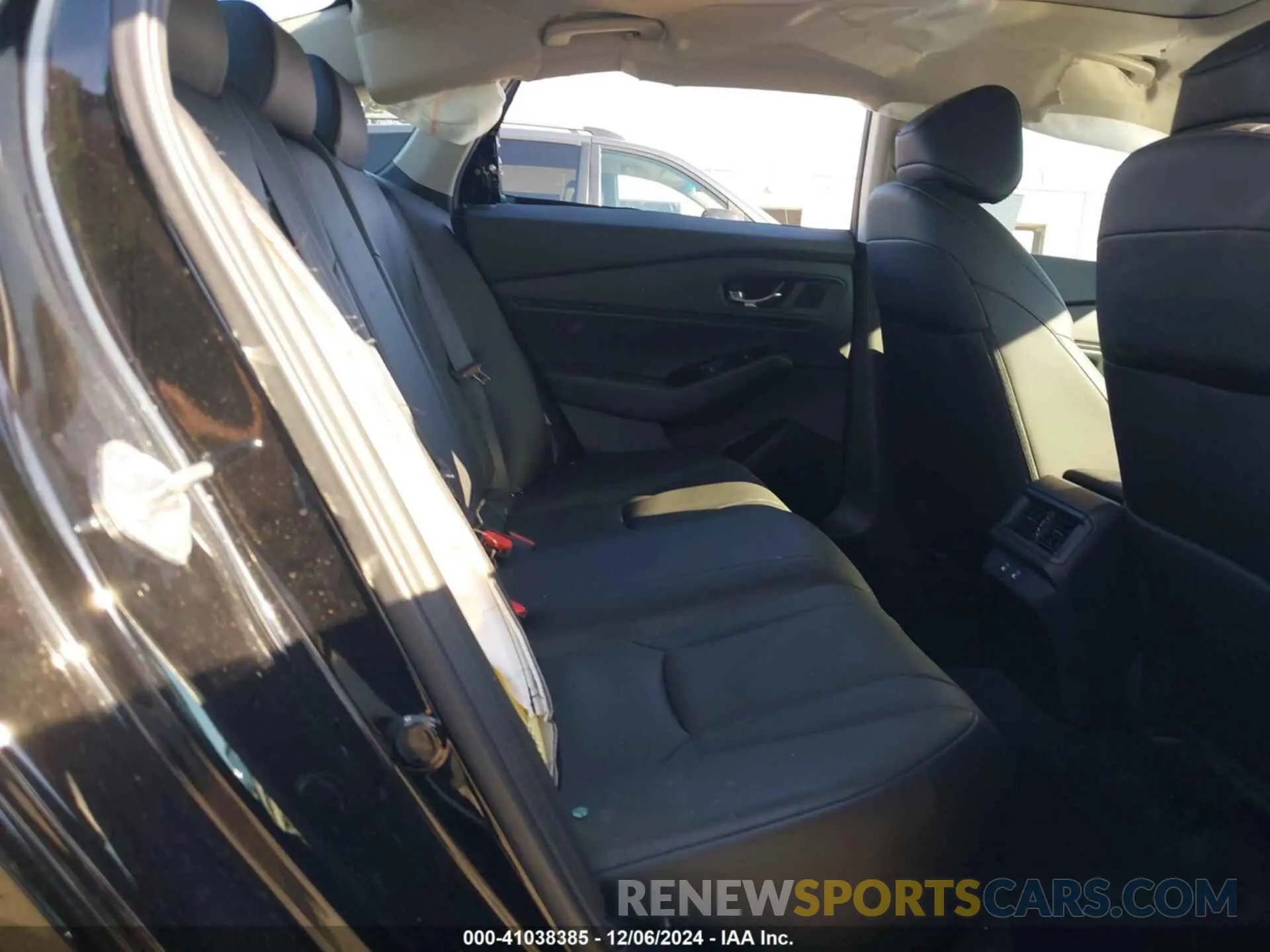 8 fotografías del automóvil dañado 1HGCY2F87RA042656 HONDA ACCORD 2024