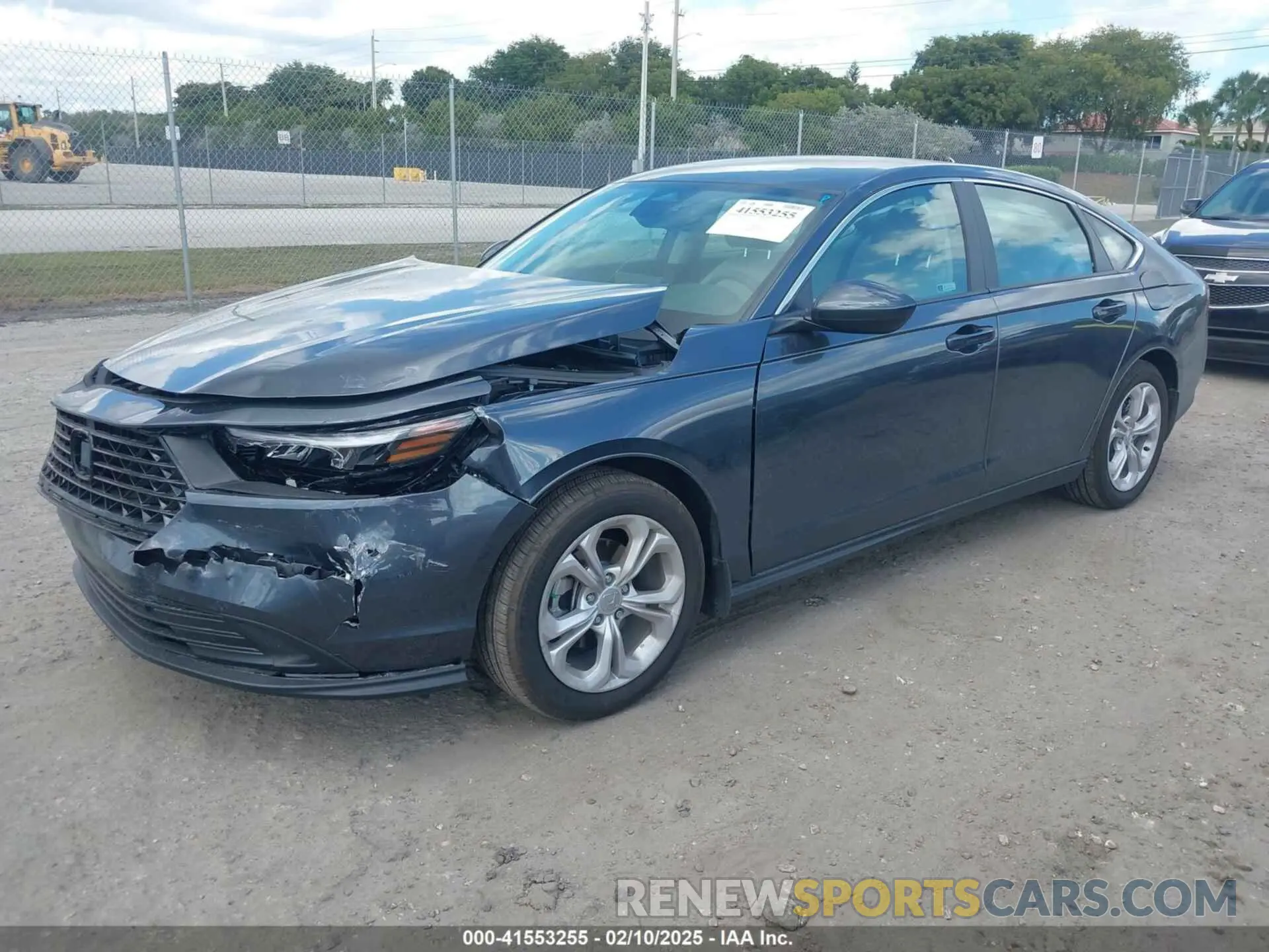 2 fotografías del automóvil dañado 1HGCY1F23SA001680 HONDA ACCORD 2025