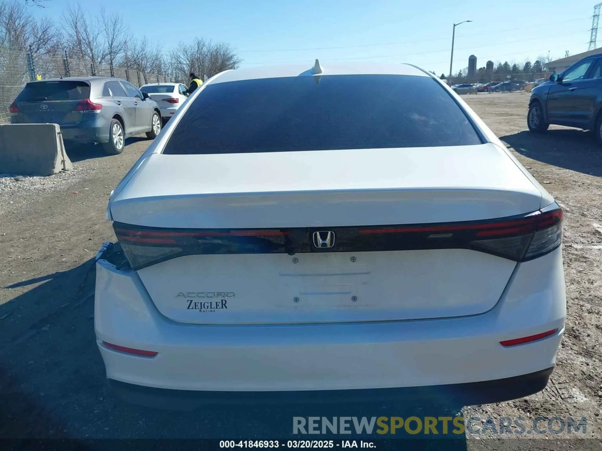 16 fotografías del automóvil dañado 1HGCY1F25SA010414 HONDA ACCORD 2025