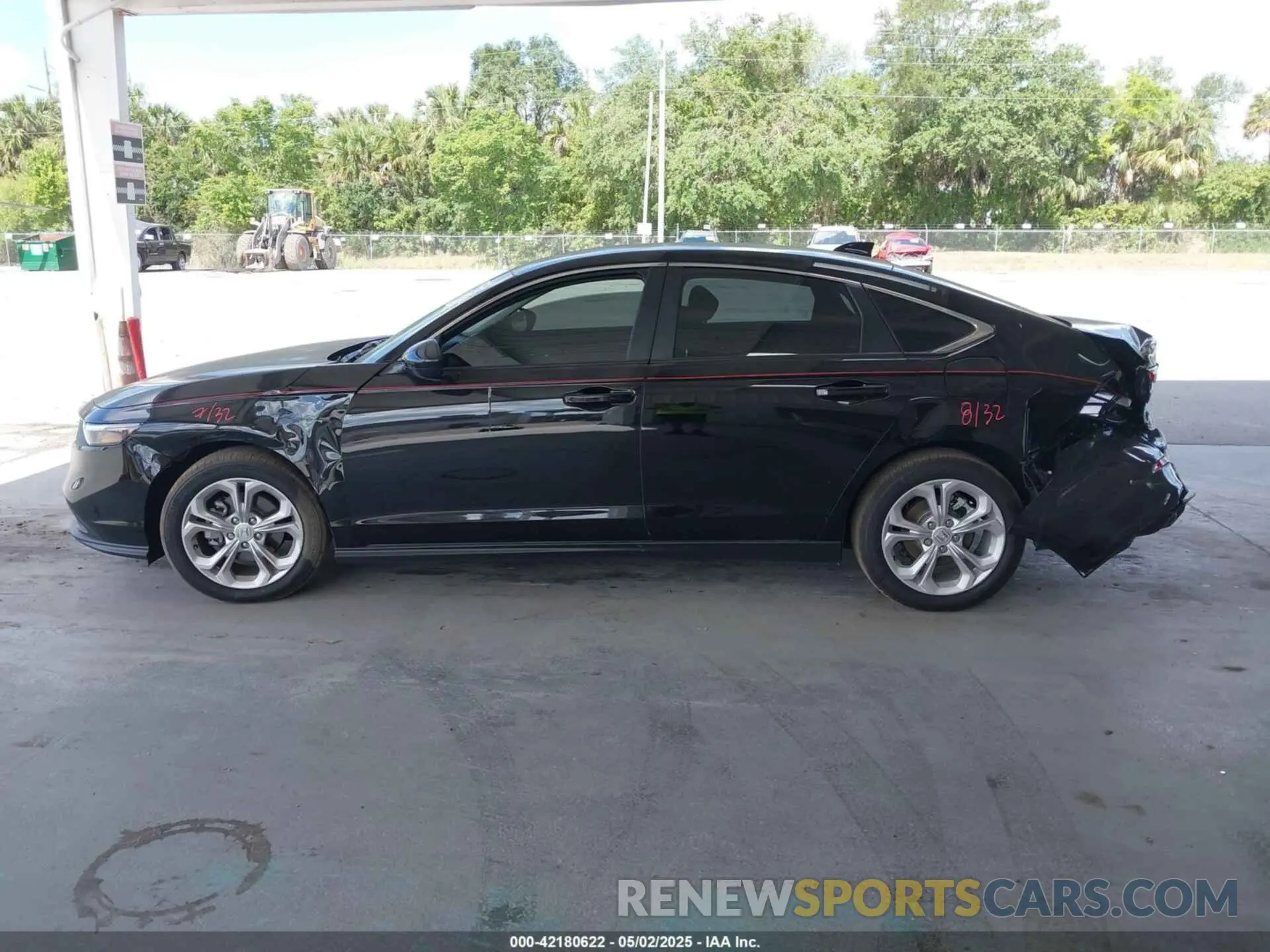14 fotografías del automóvil dañado 1HGCY1F25SA014110 HONDA ACCORD 2025